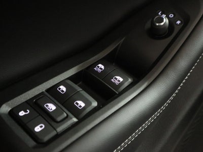 2025 Jeep Grand Cherokee L Laredo X 4x4