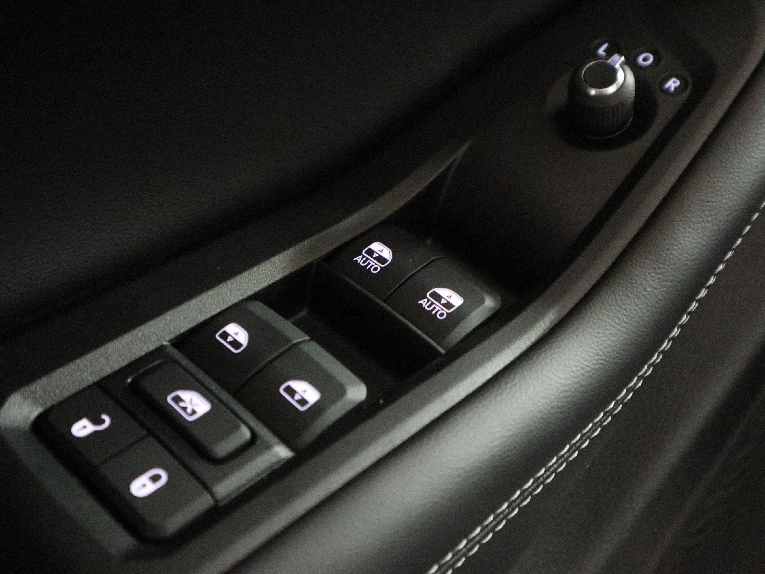 2025 Jeep Grand Cherokee L Laredo X 4x4