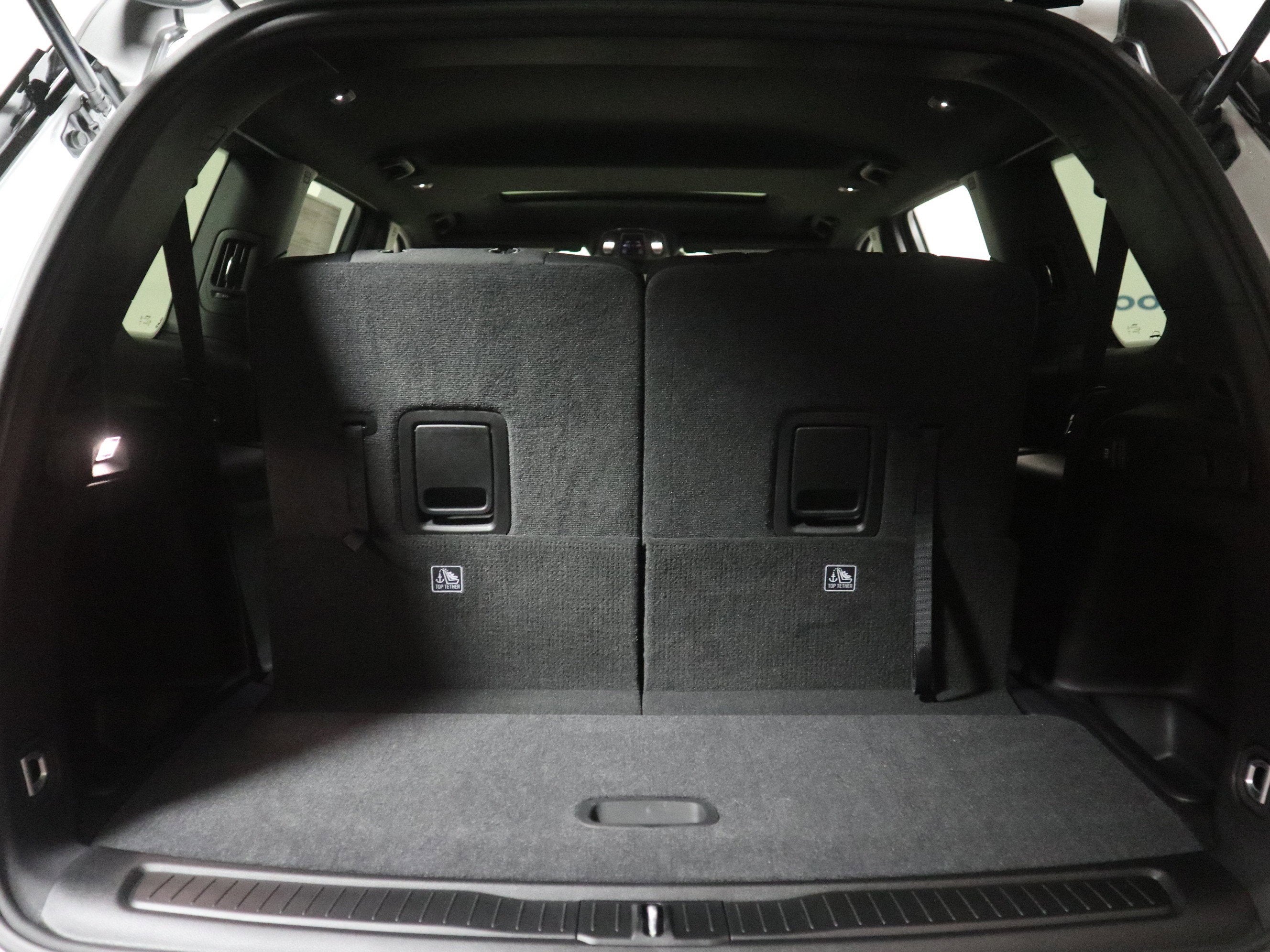 2025 Jeep Grand Cherokee L Laredo X 4x4