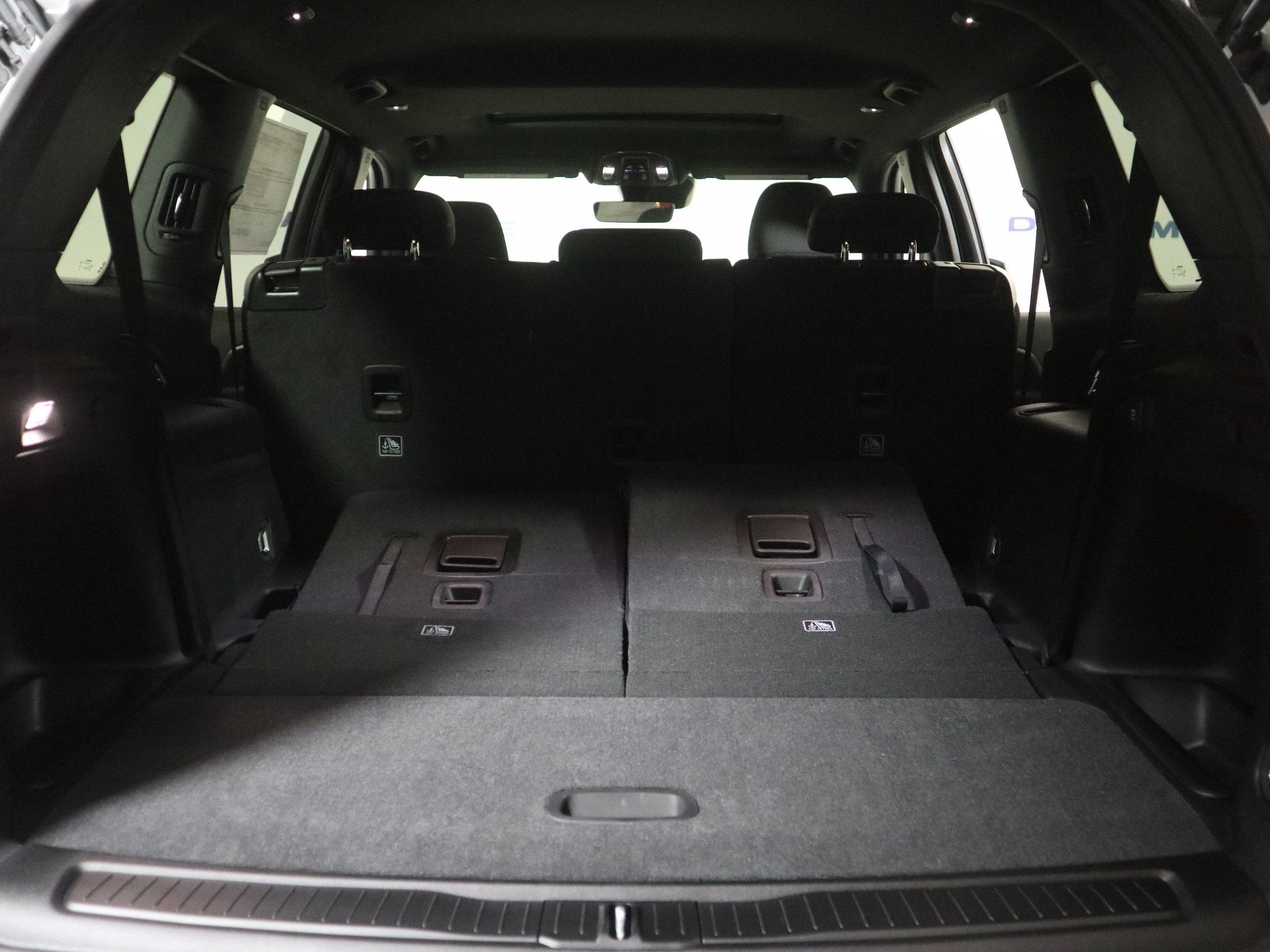 2025 Jeep Grand Cherokee L Laredo X 4x4