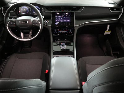 2026 Jeep Grand Cherokee L Laredo X 4x4