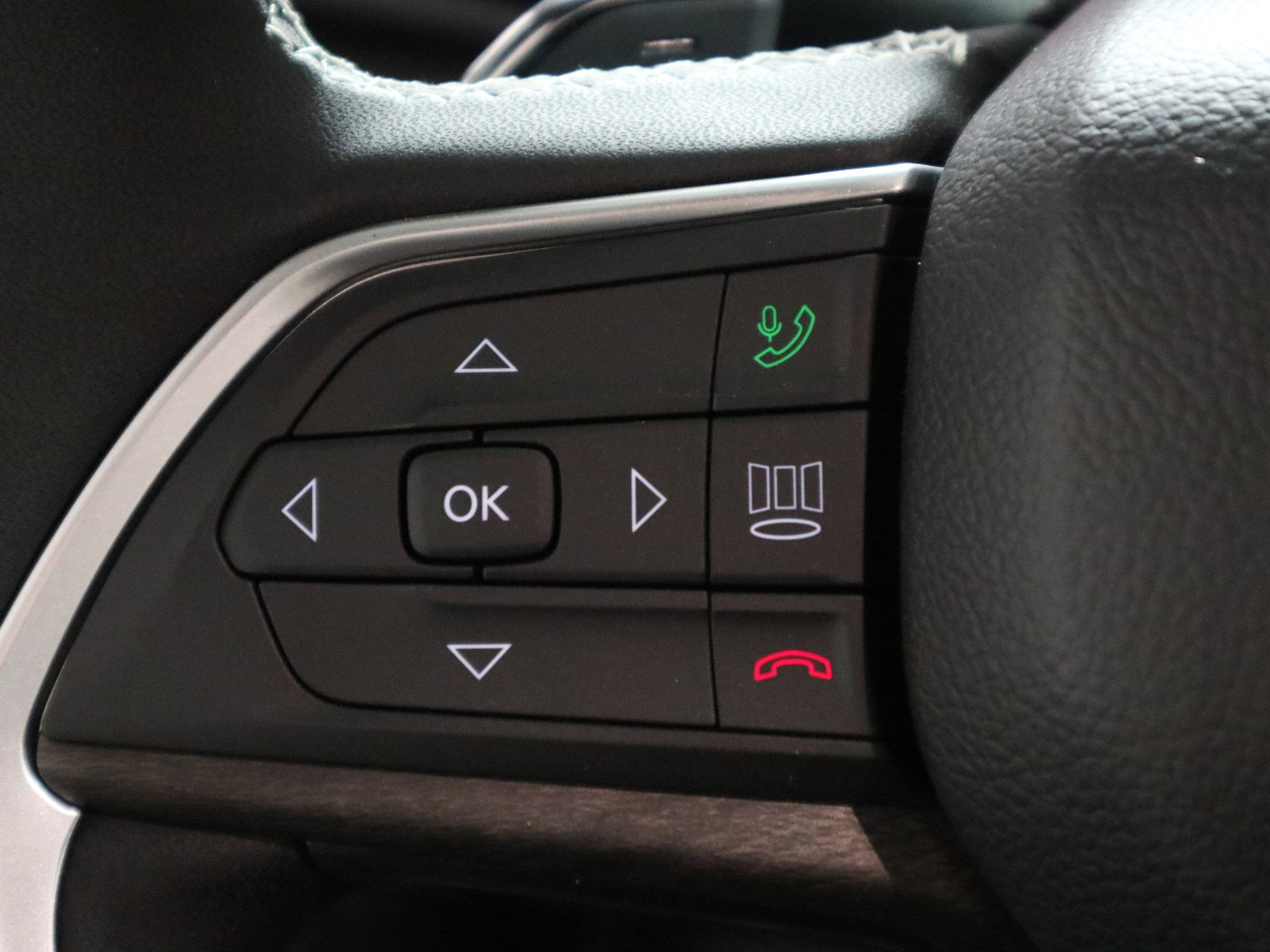 2026 Jeep Grand Cherokee L Laredo Altitude 4x4