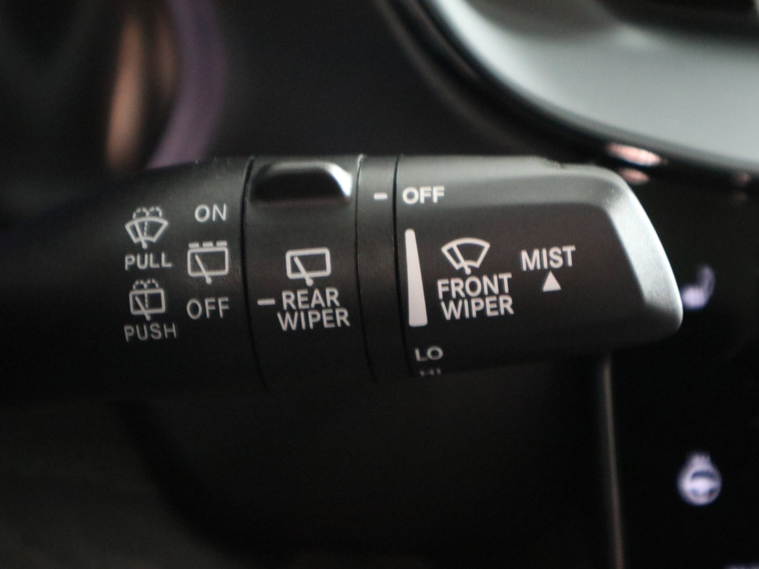 2026 Jeep Grand Cherokee L Laredo Altitude 4x4