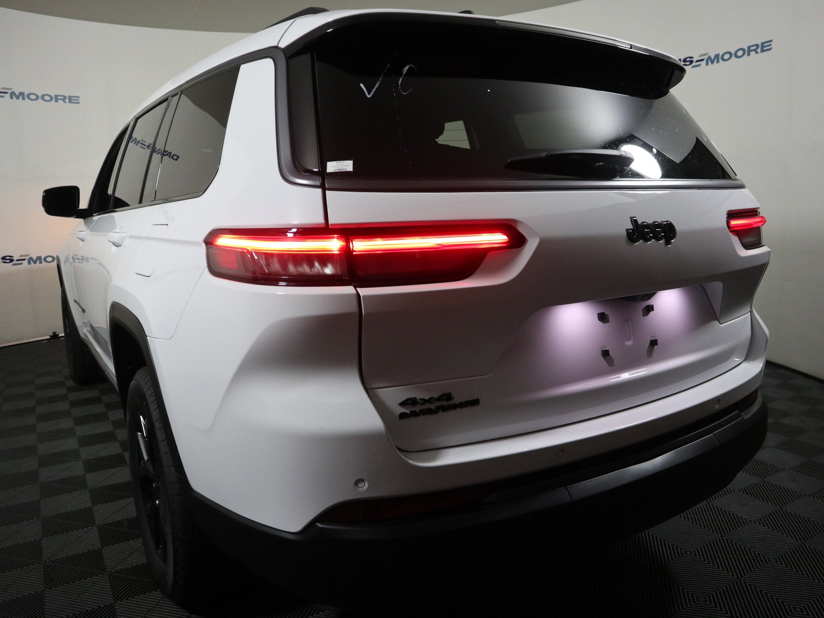 2026 Jeep Grand Cherokee L Laredo Altitude 4x4