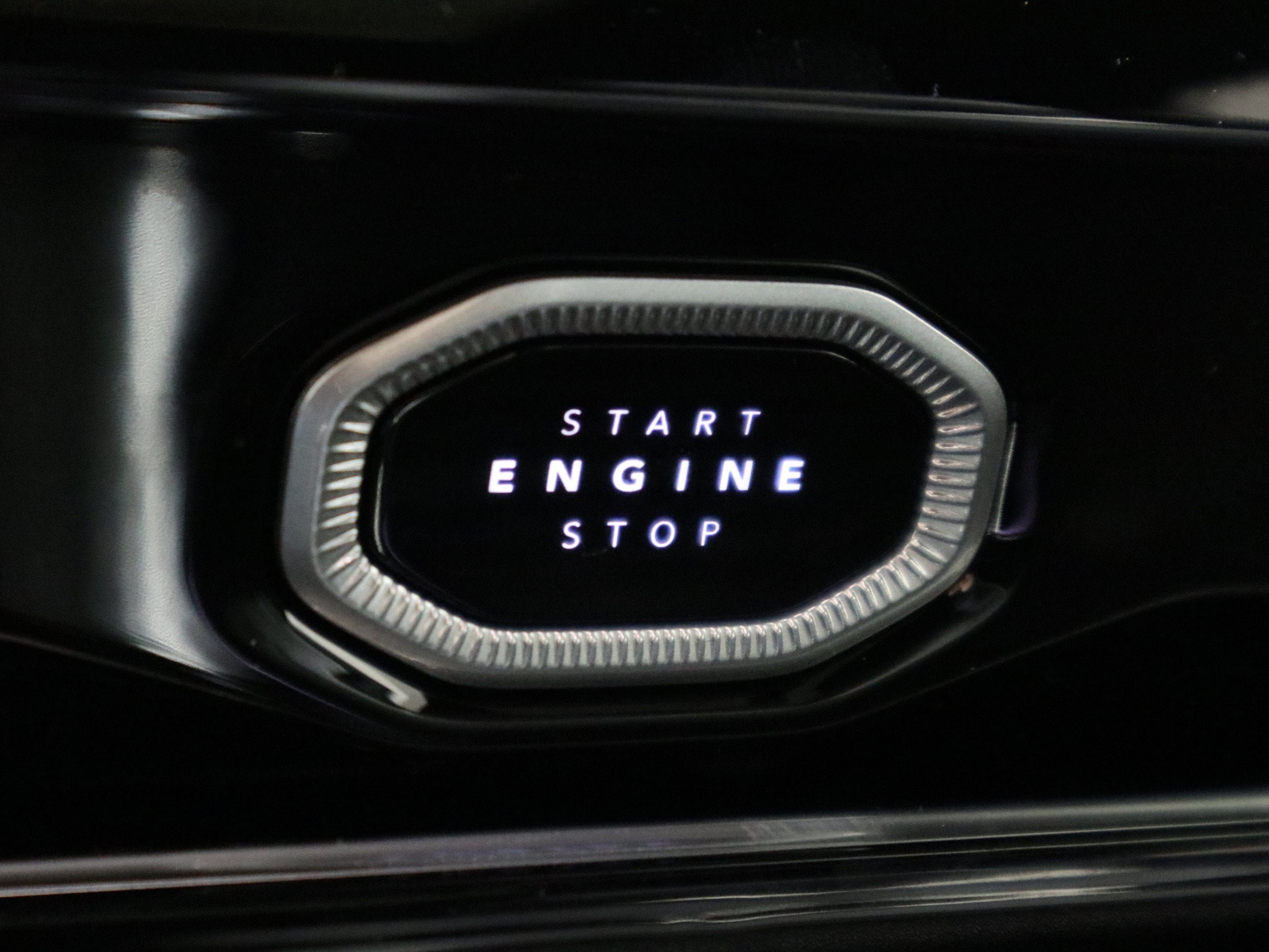 2026 Jeep Grand Cherokee L Laredo Altitude 4x4