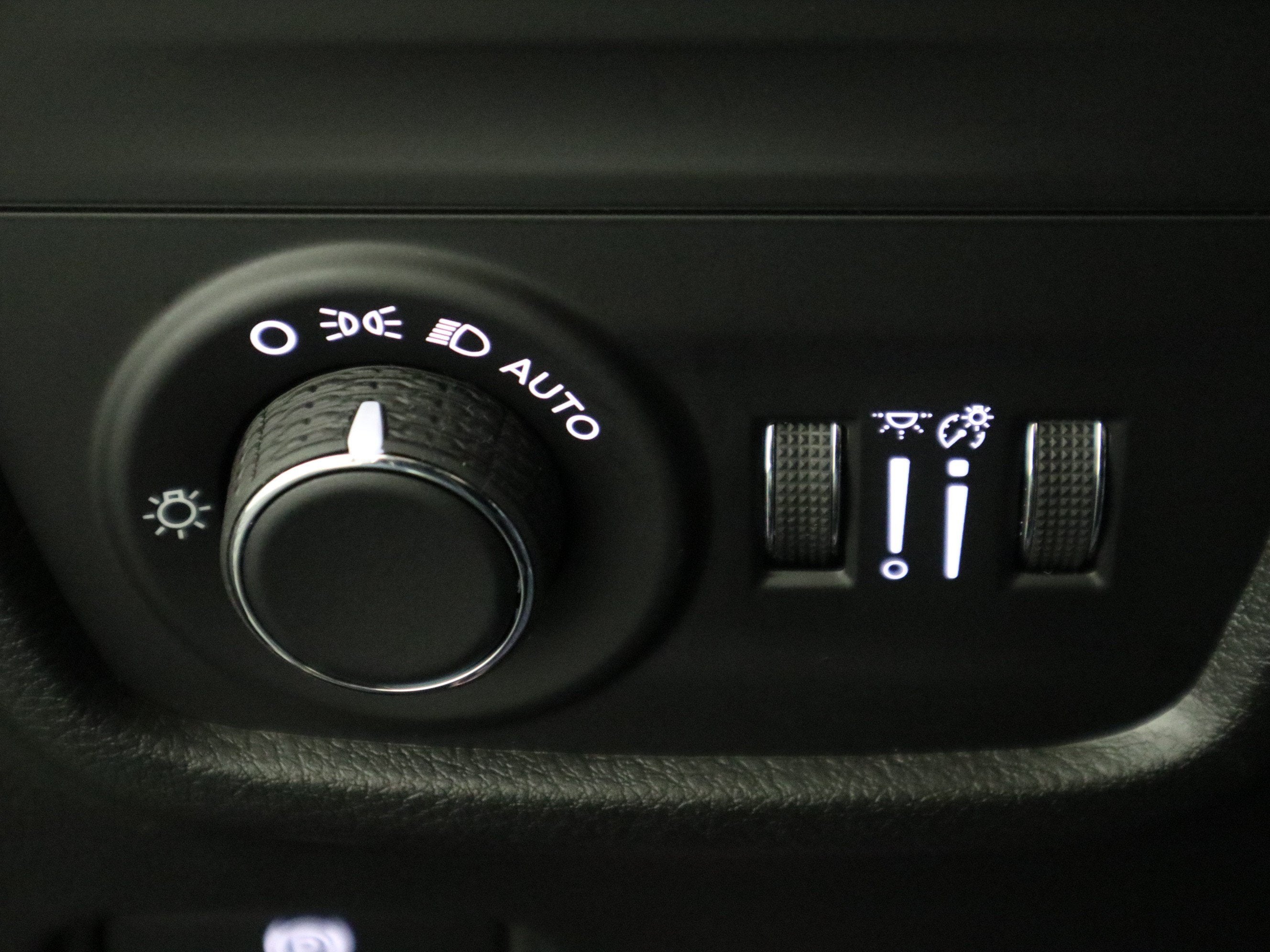 2026 Jeep Grand Cherokee L Laredo Altitude 4x4