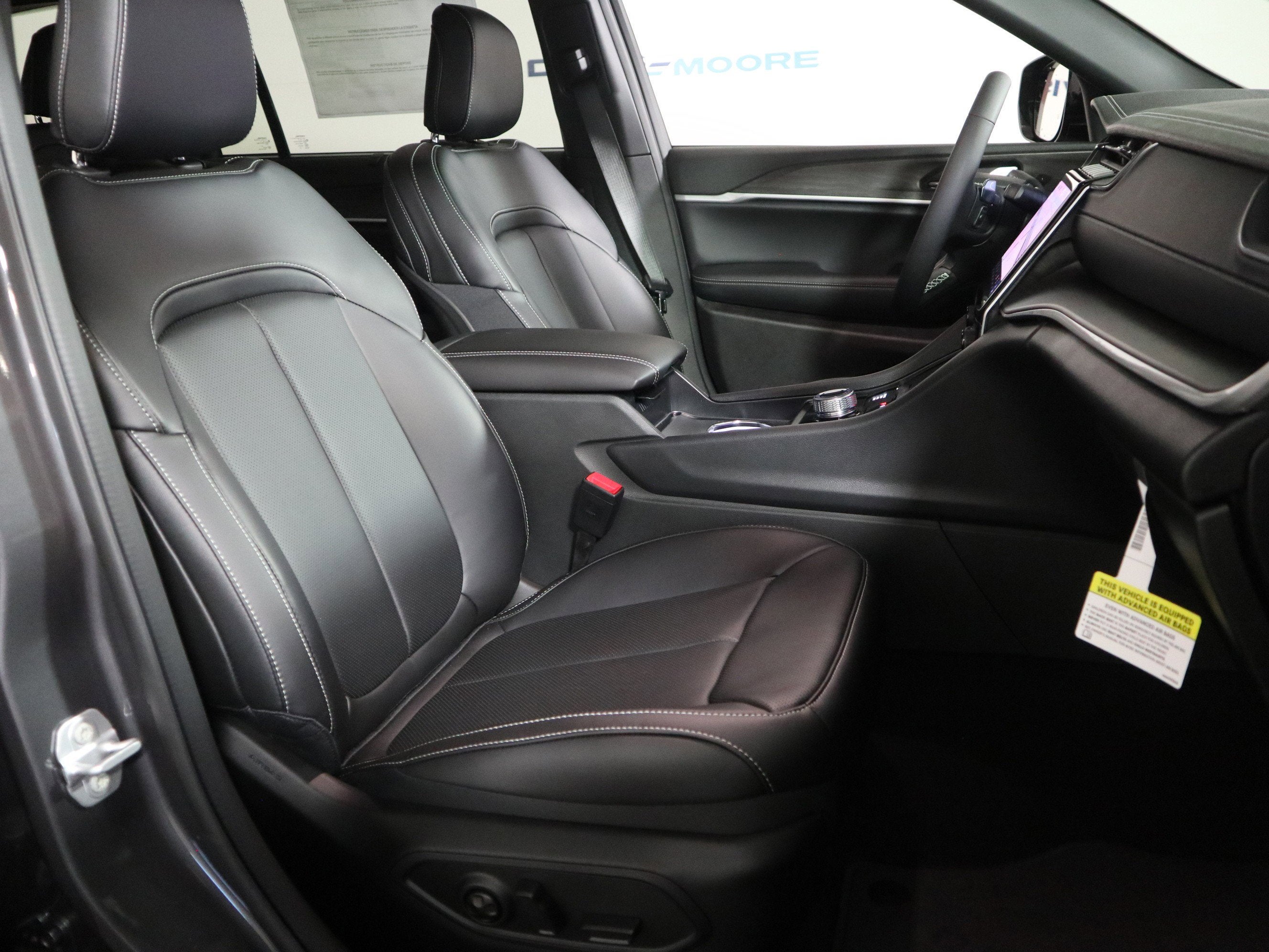 2025 Jeep Grand Cherokee L Limited 4x4