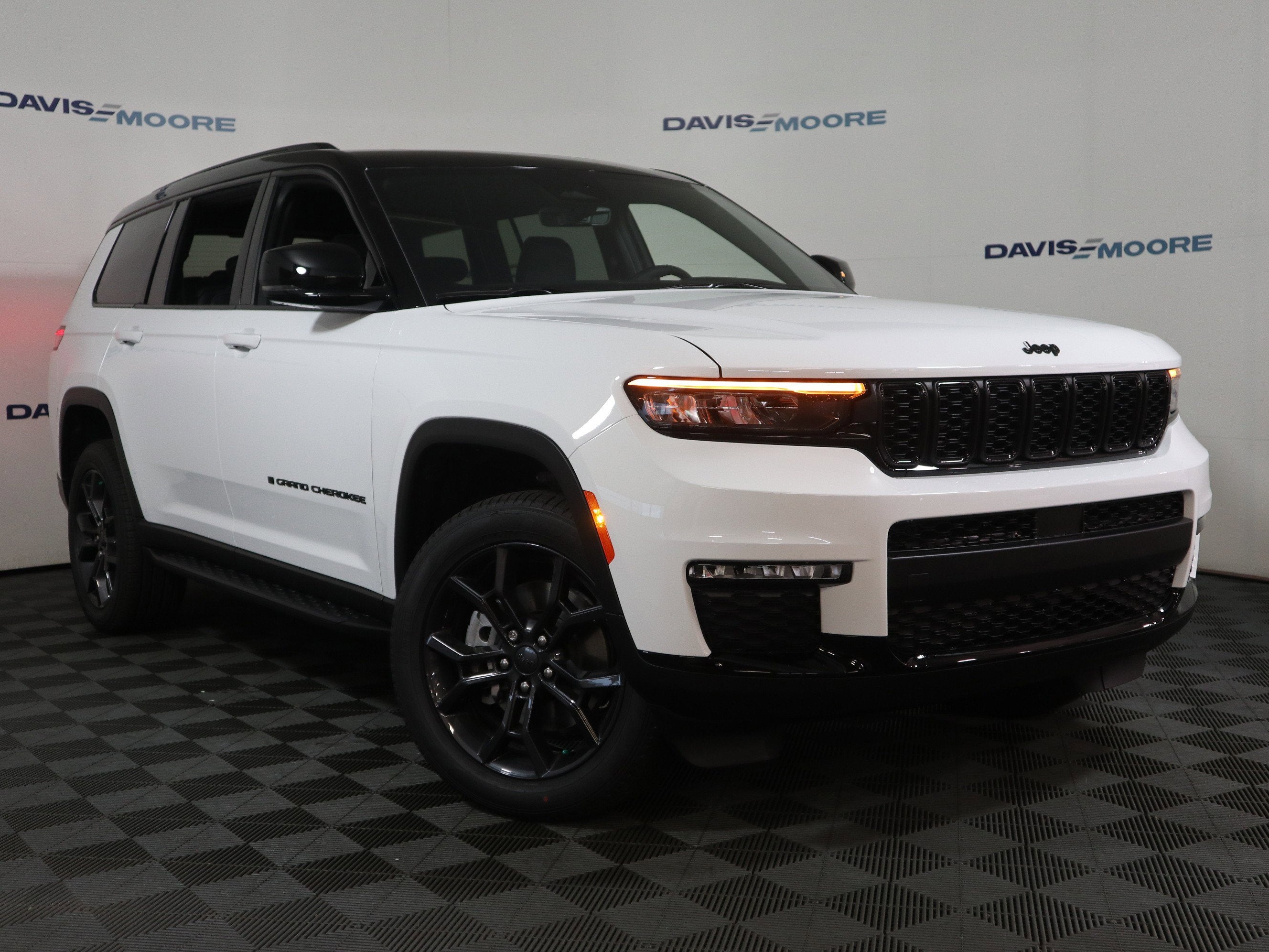 2025 Jeep Grand Cherokee L Limited 4x4