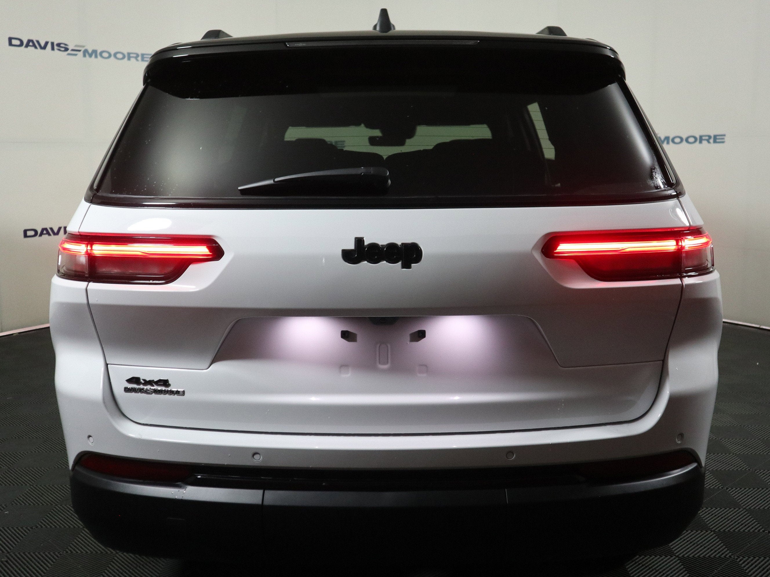 2025 Jeep Grand Cherokee L Limited 4x4