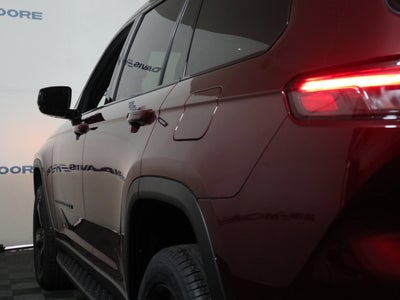 2025 Jeep Grand Cherokee L Limited 4x4