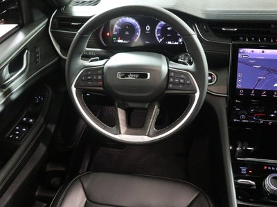 2025 Jeep Grand Cherokee L Limited 4x4