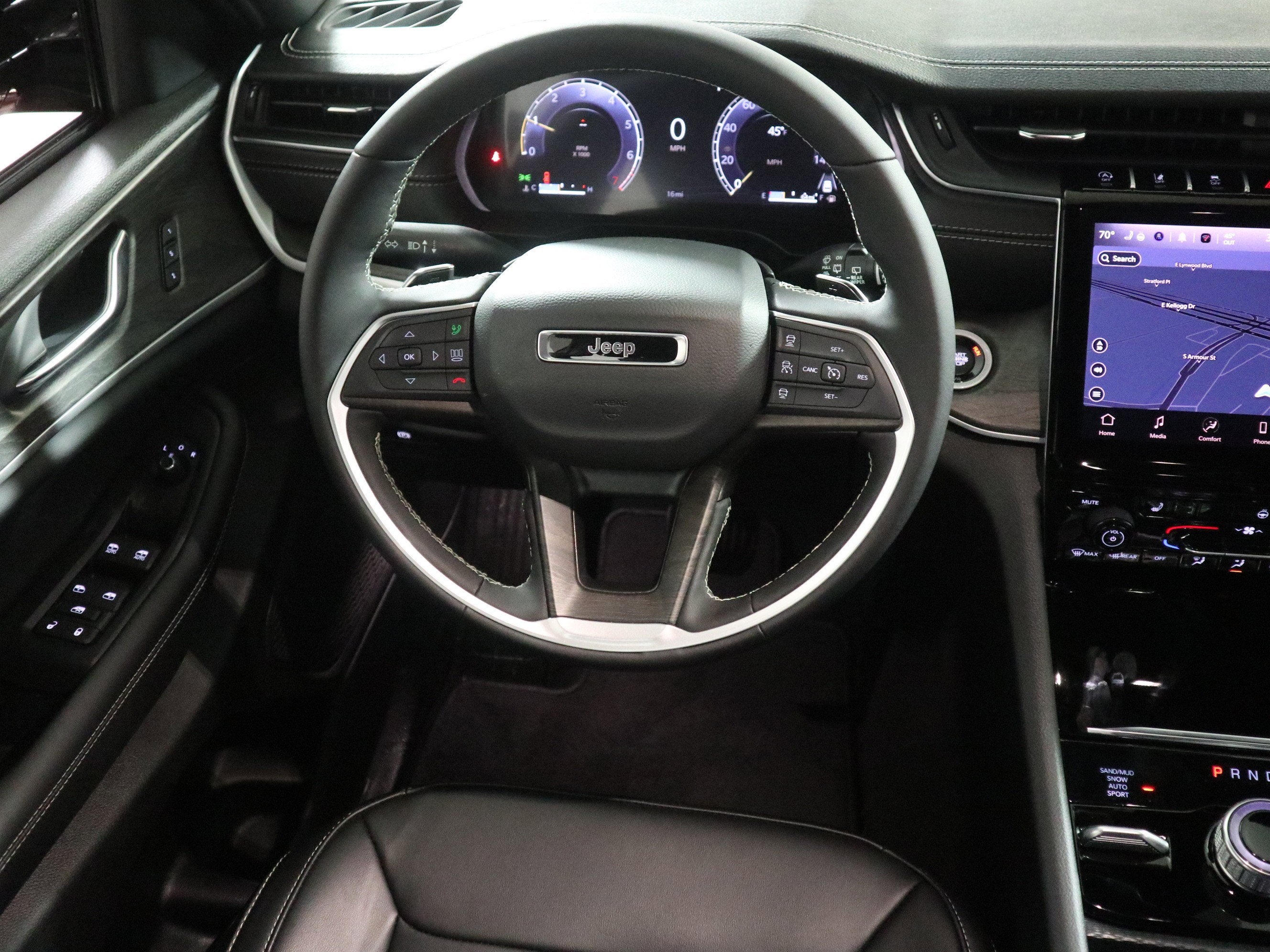 2025 Jeep Grand Cherokee L Limited 4x4