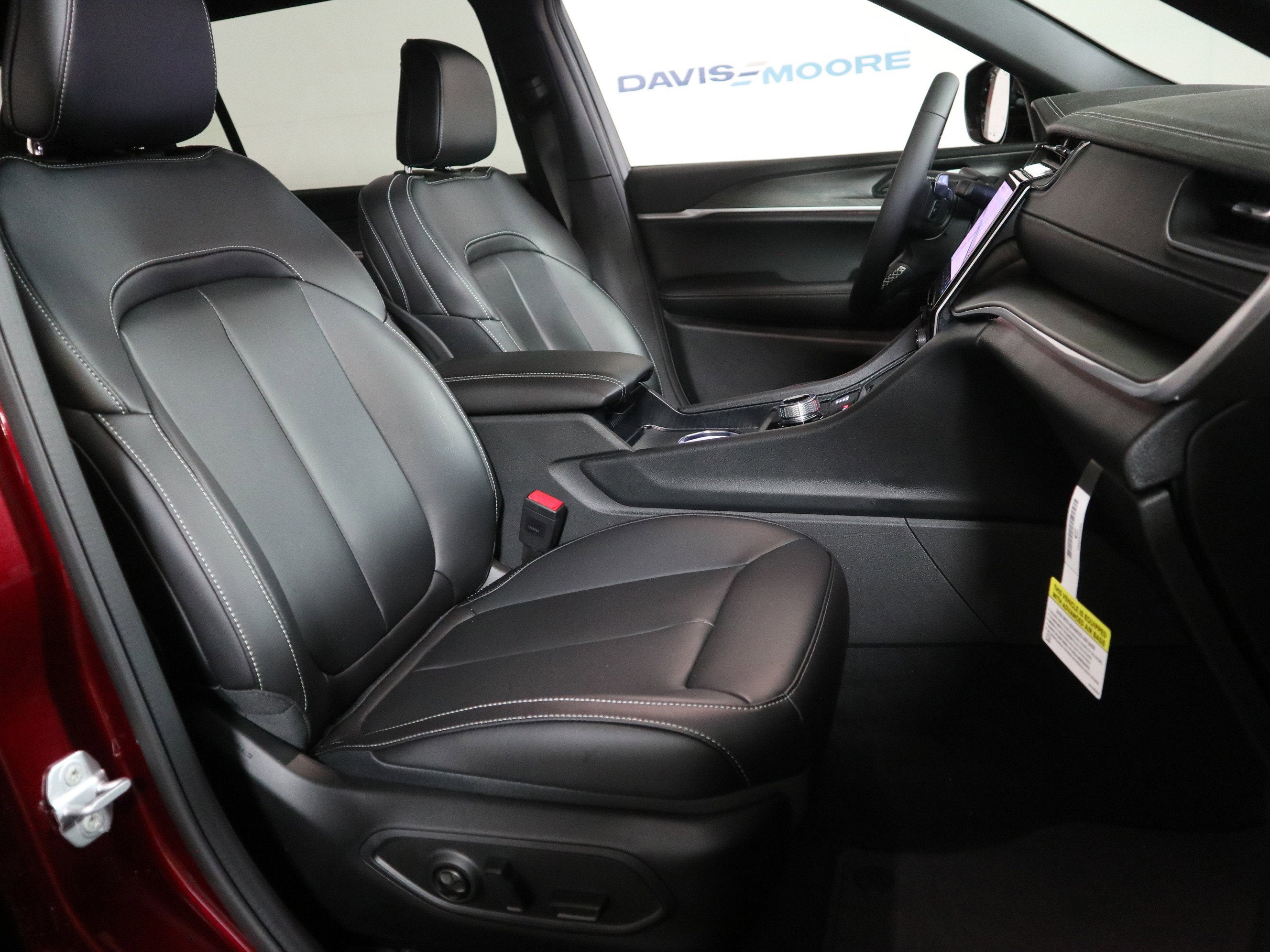 2025 Jeep Grand Cherokee L Limited 4x4