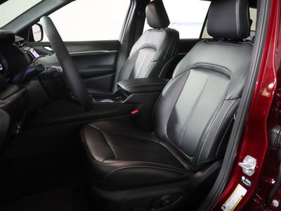 2025 Jeep Grand Cherokee L Limited 4x4