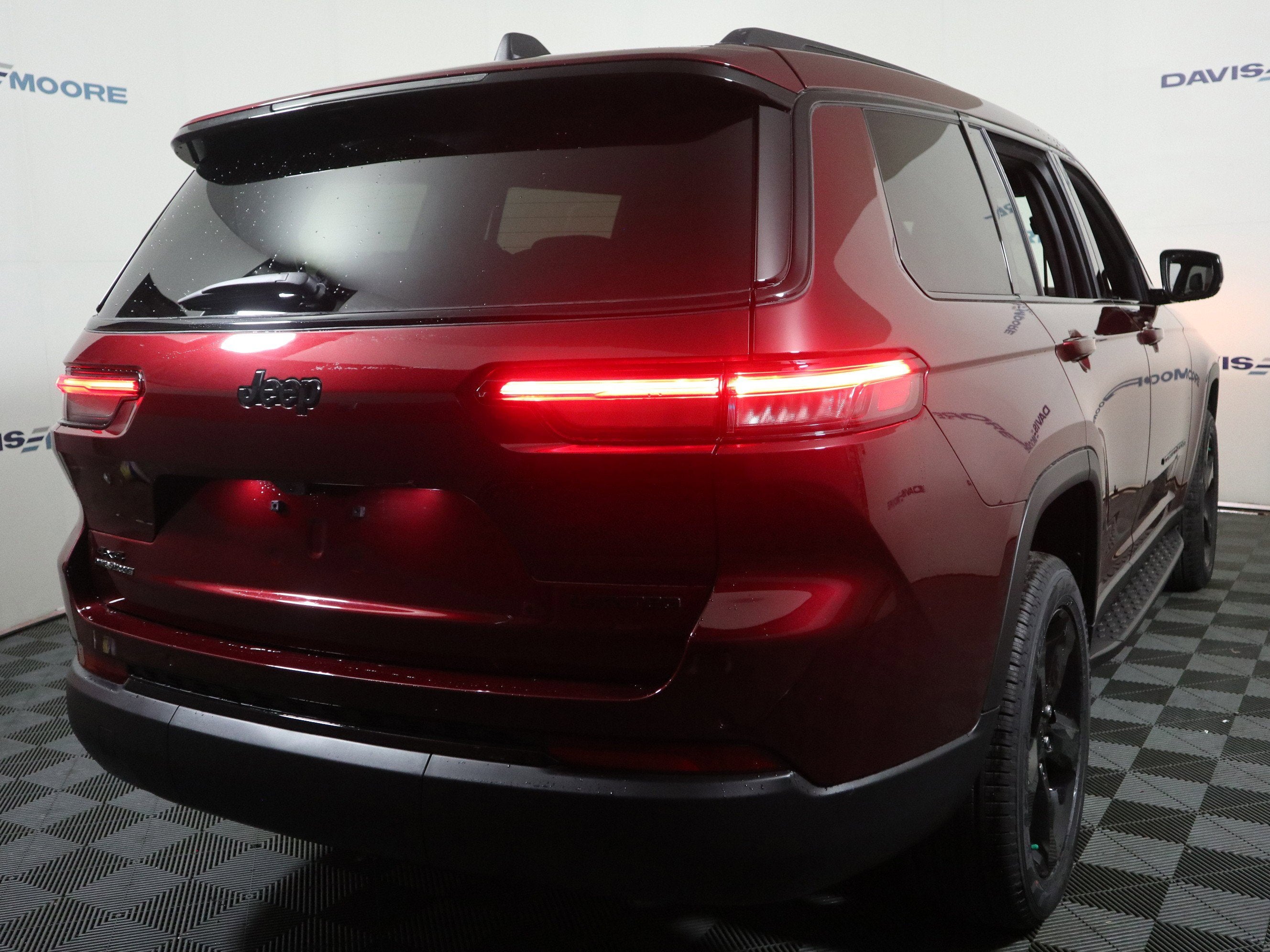 2025 Jeep Grand Cherokee L Limited 4x4