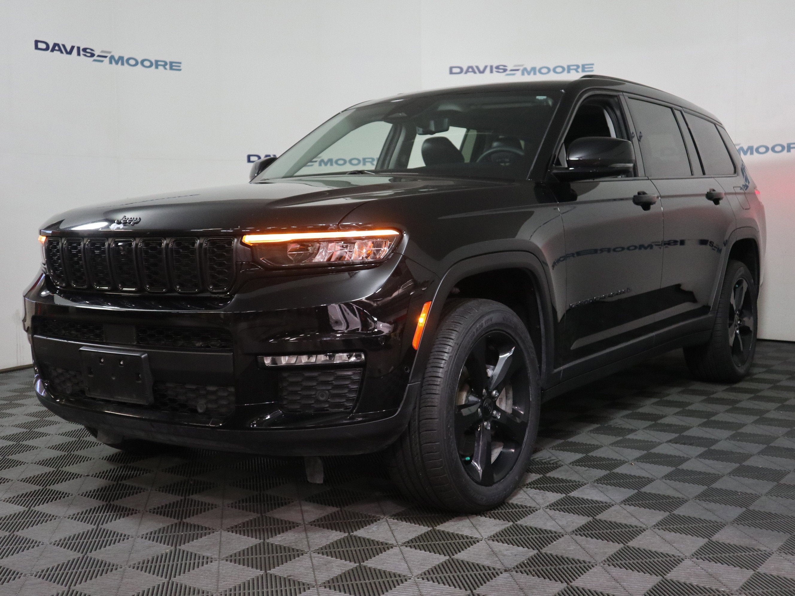2023 Jeep Grand Cherokee L Limited 4x4