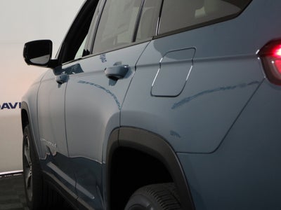2026 Jeep Grand Cherokee L Limited 4x4
