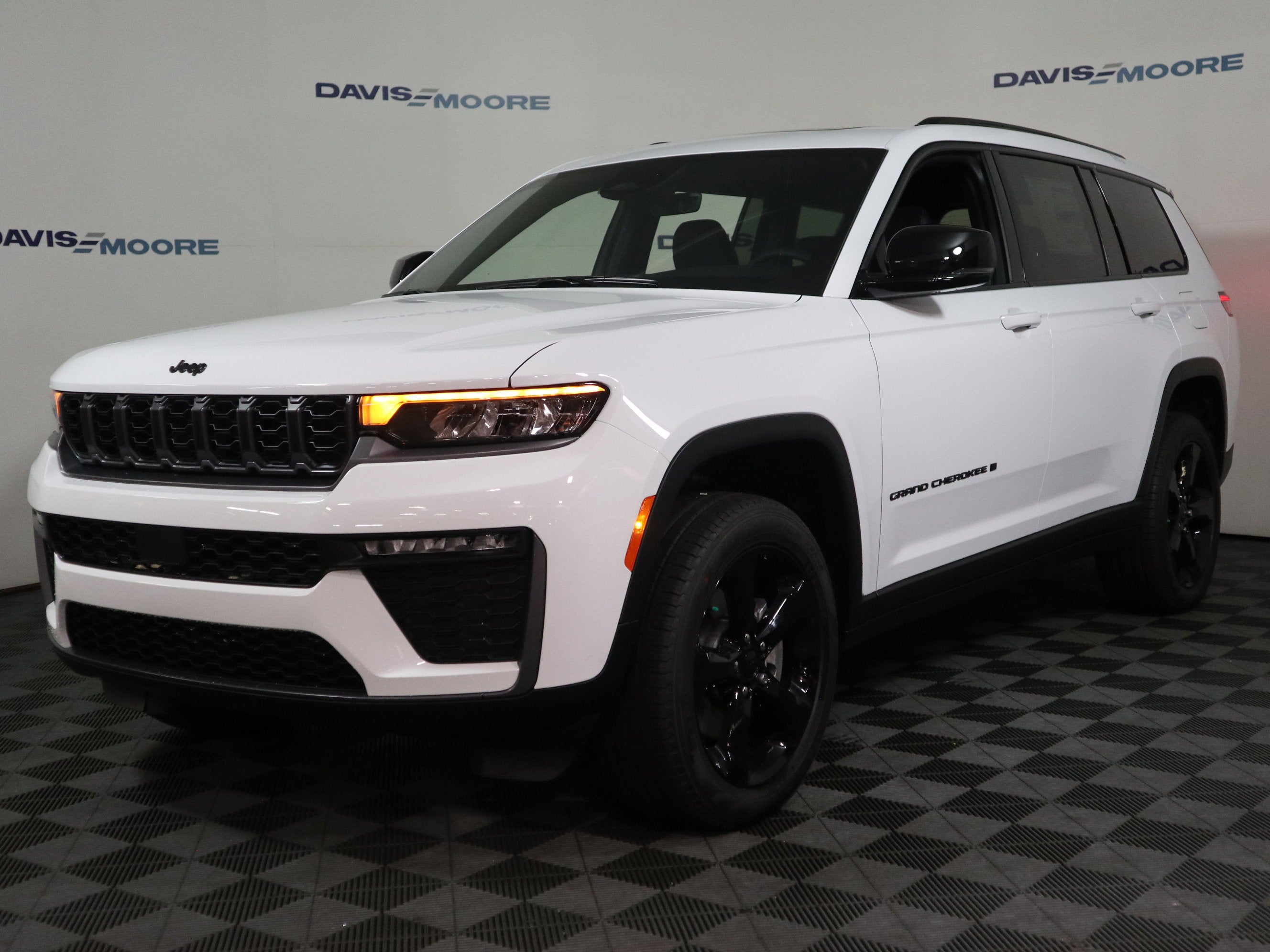 2026 Jeep Grand Cherokee L Limited 4x4
