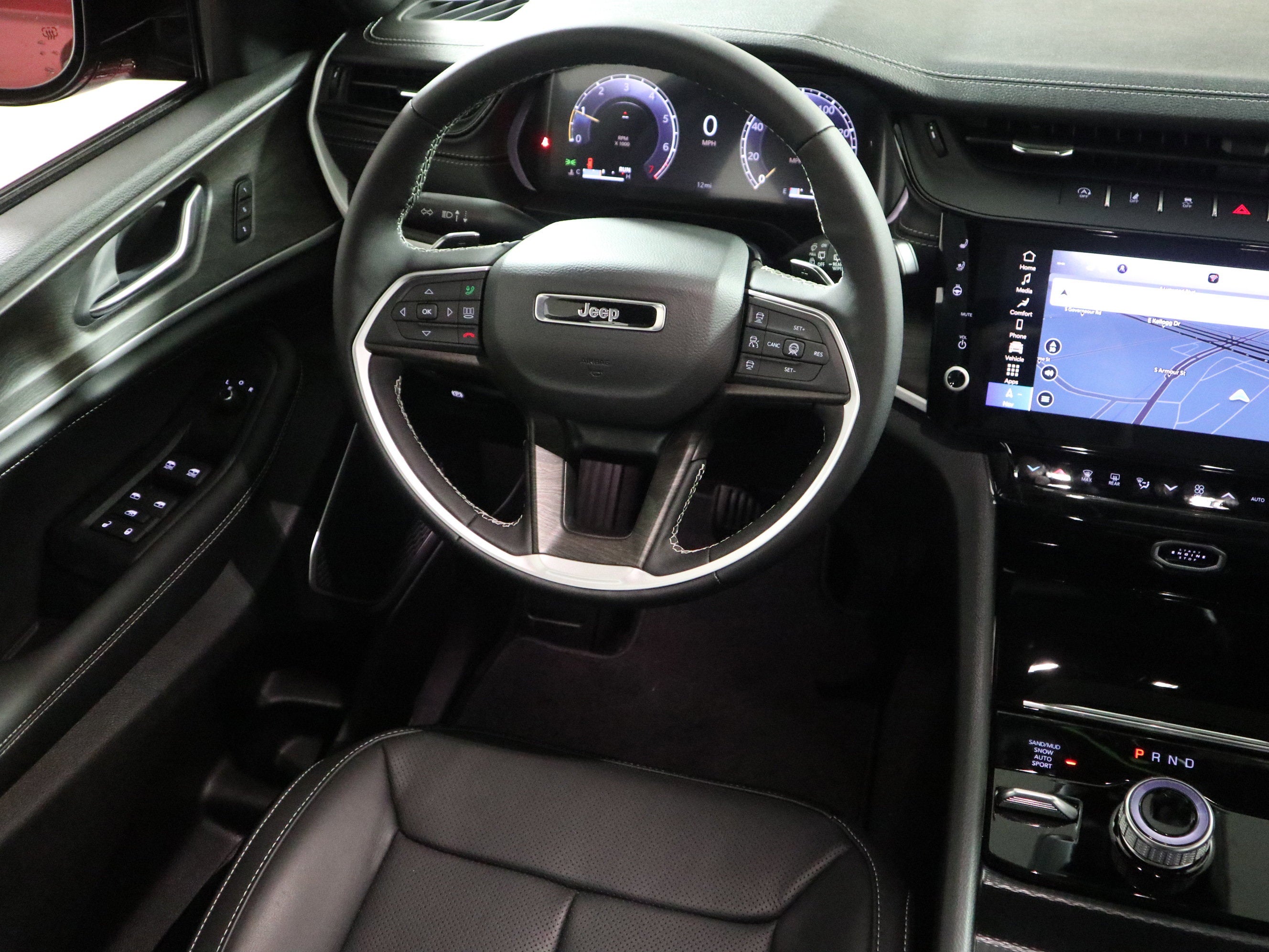 2026 Jeep Grand Cherokee L Limited Reserve 4x4