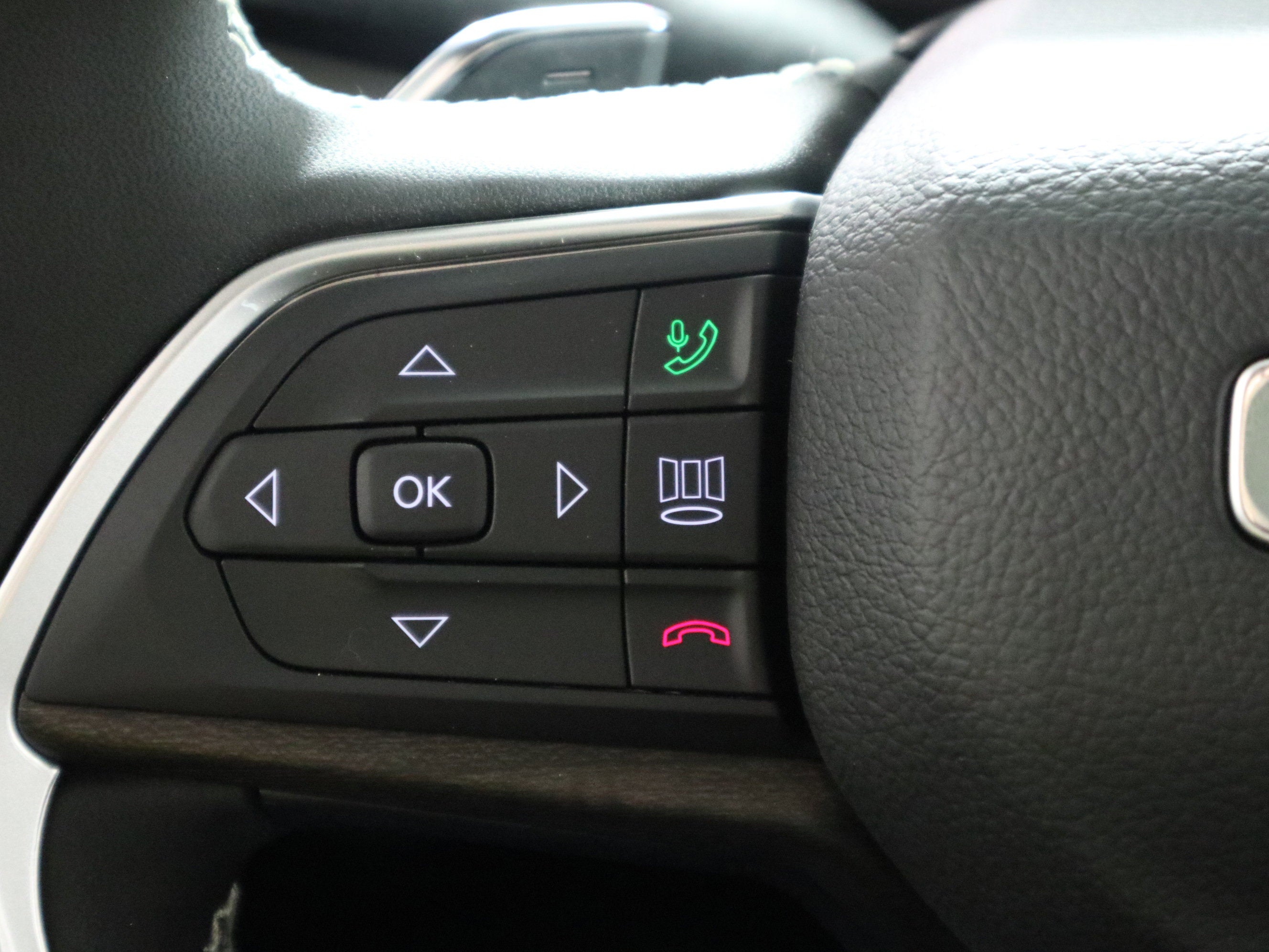 2026 Jeep Grand Cherokee L Limited Reserve 4x4