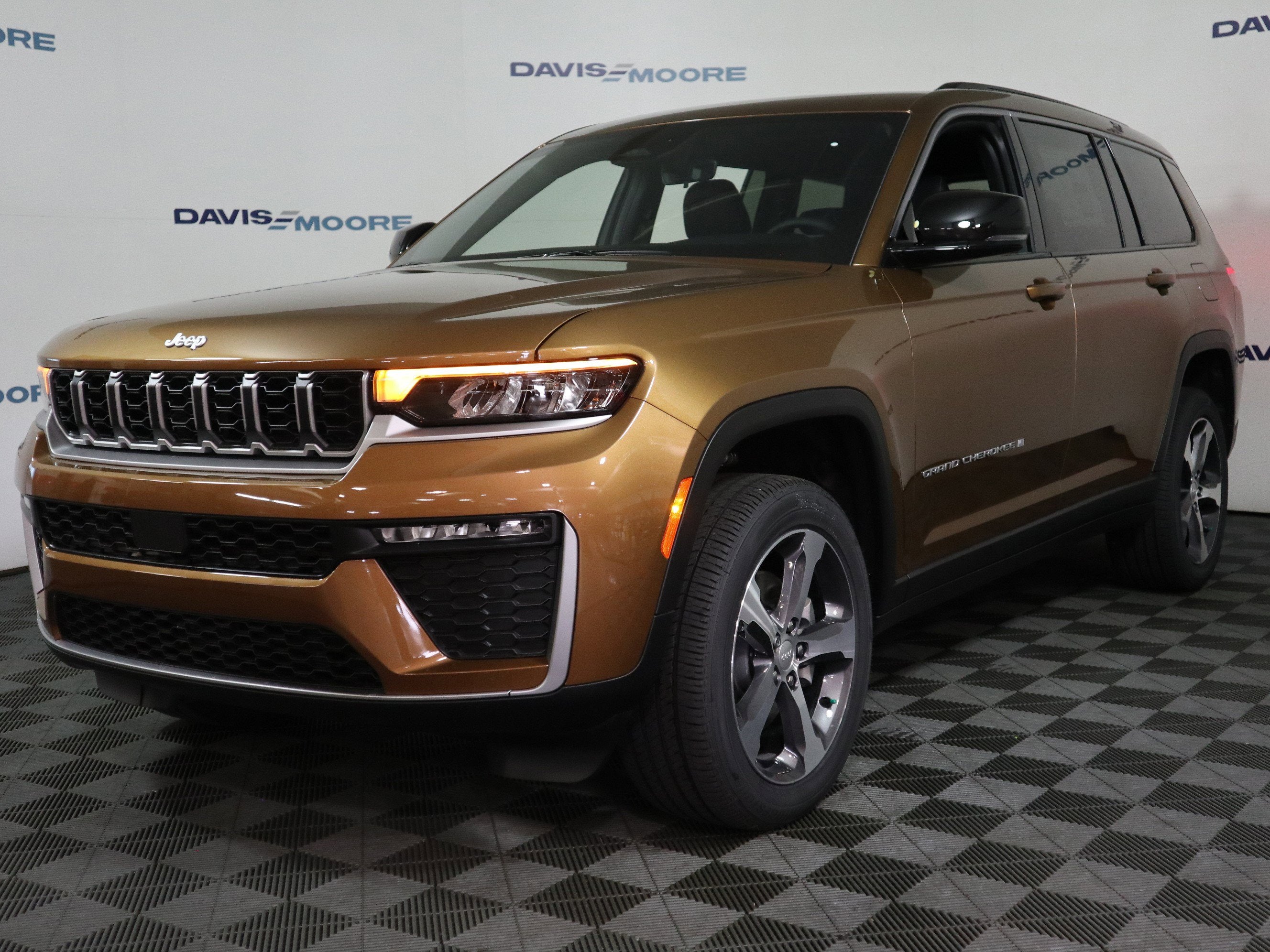 2026 Jeep Grand Cherokee L Limited 4x4
