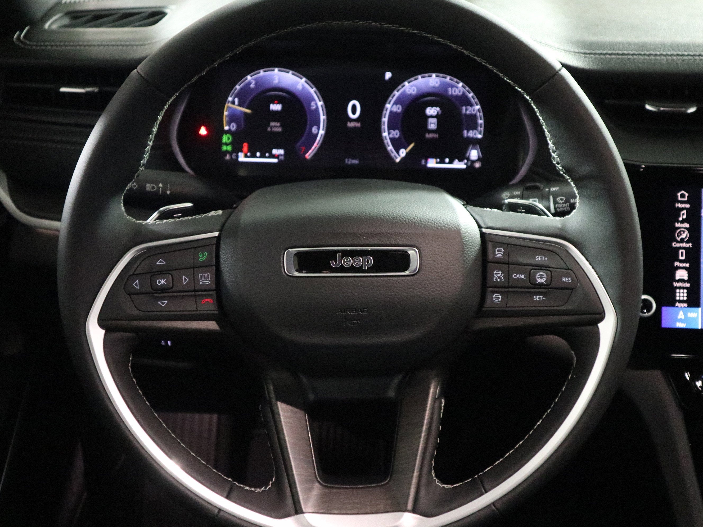 2026 Jeep Grand Cherokee L Limited 4x4