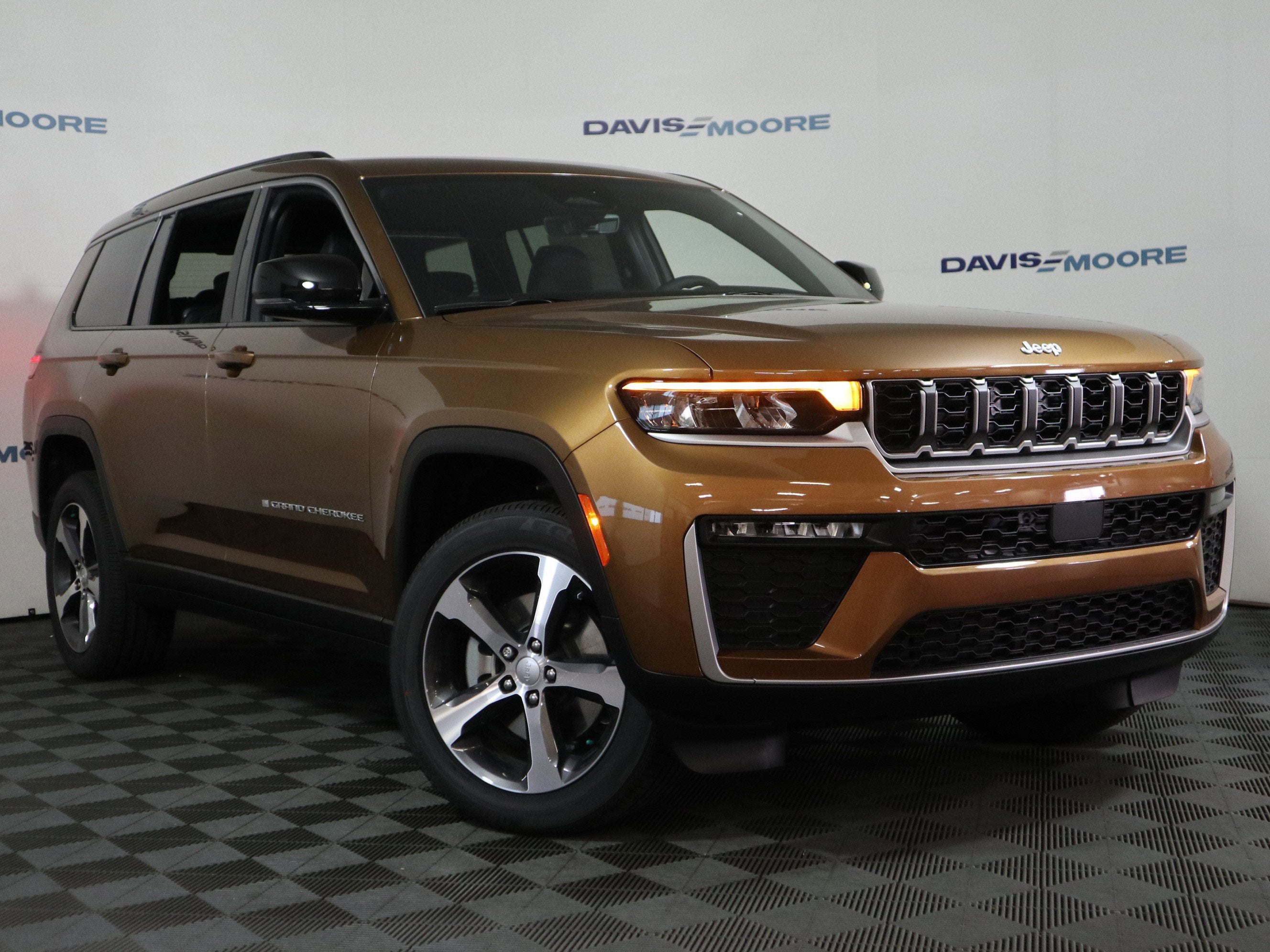 2026 Jeep Grand Cherokee L Limited 4x4