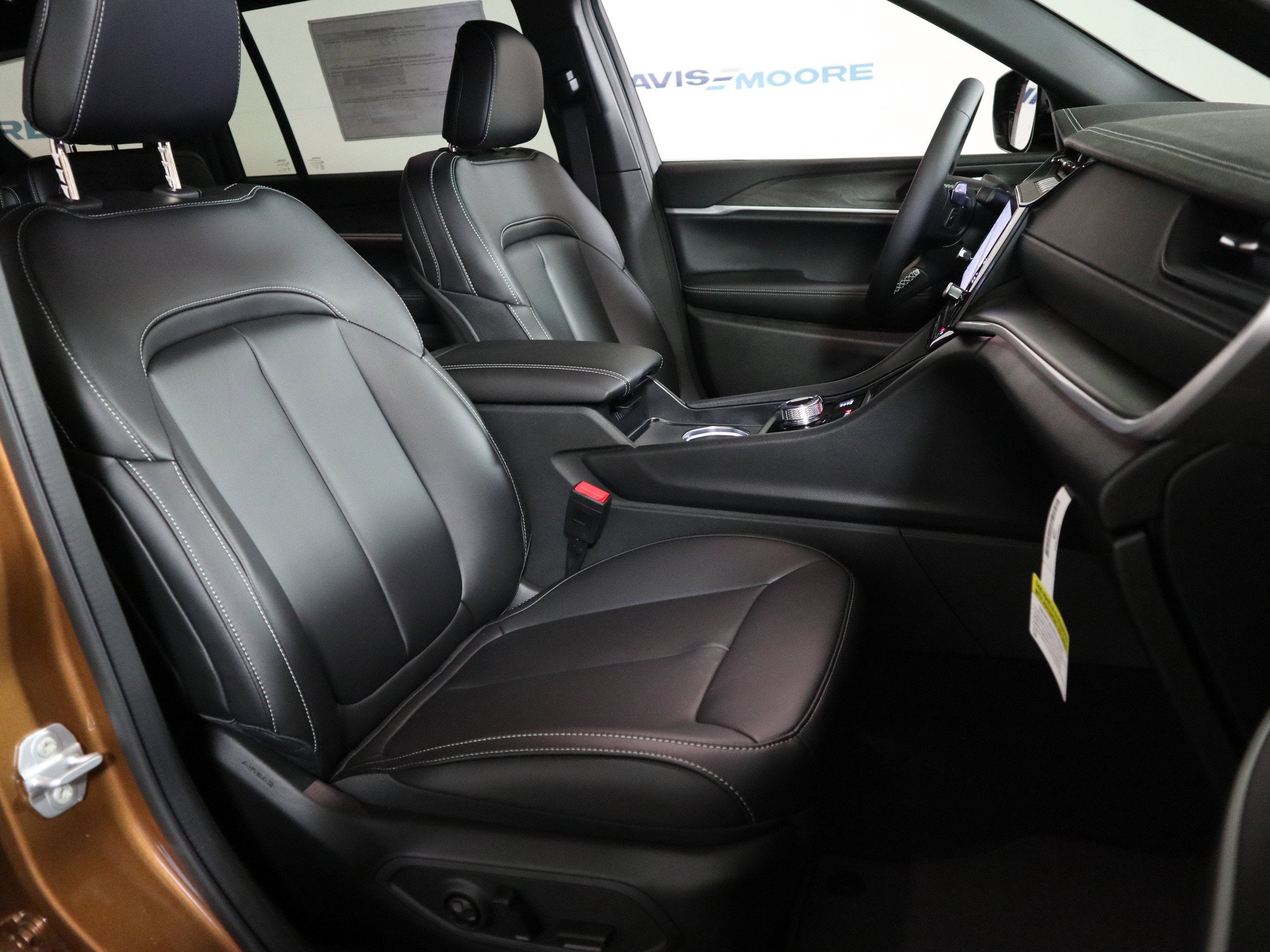 2026 Jeep Grand Cherokee L Limited 4x4