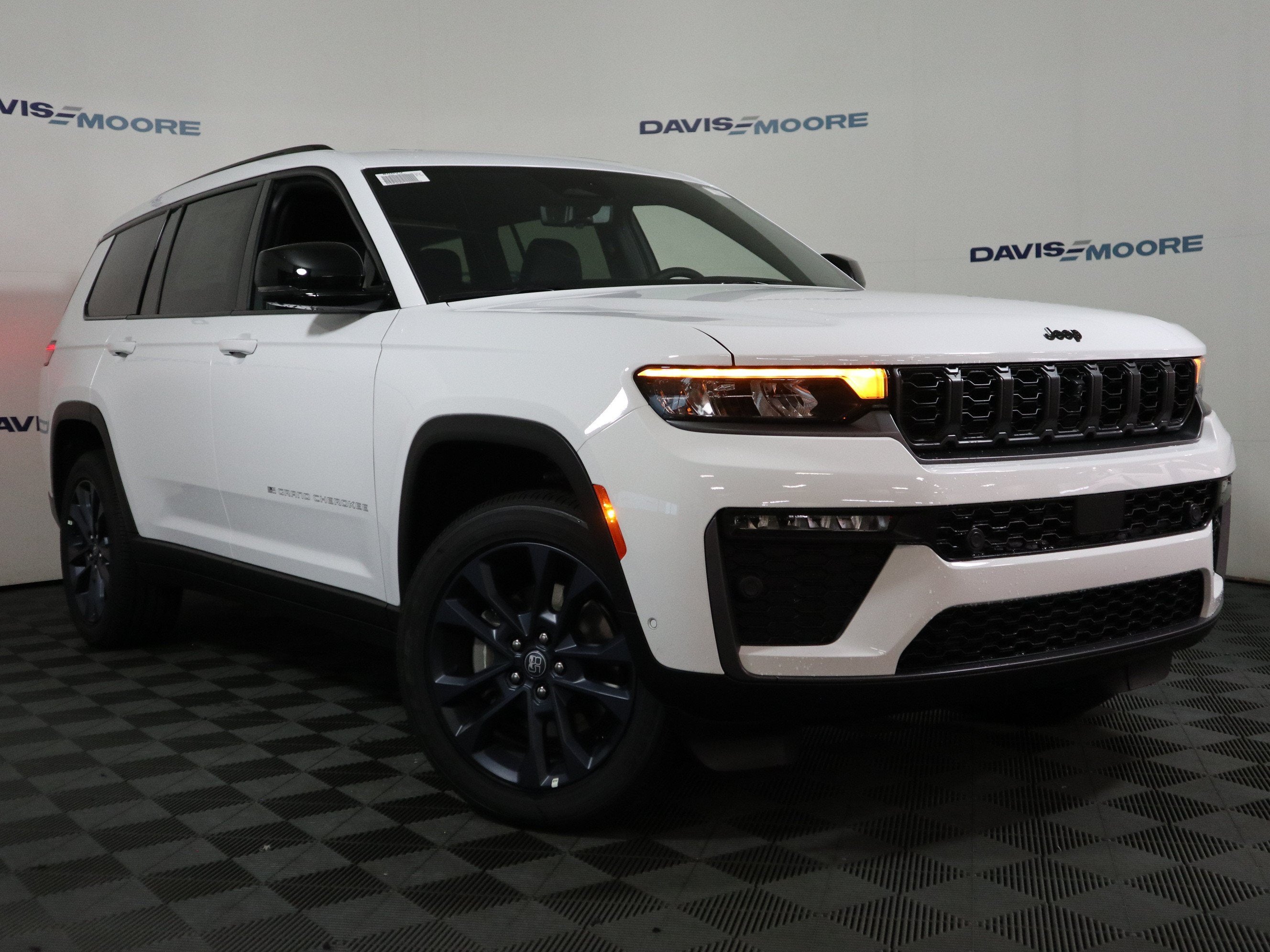2026 Jeep Grand Cherokee L 85th Anniversary Edition 4x4