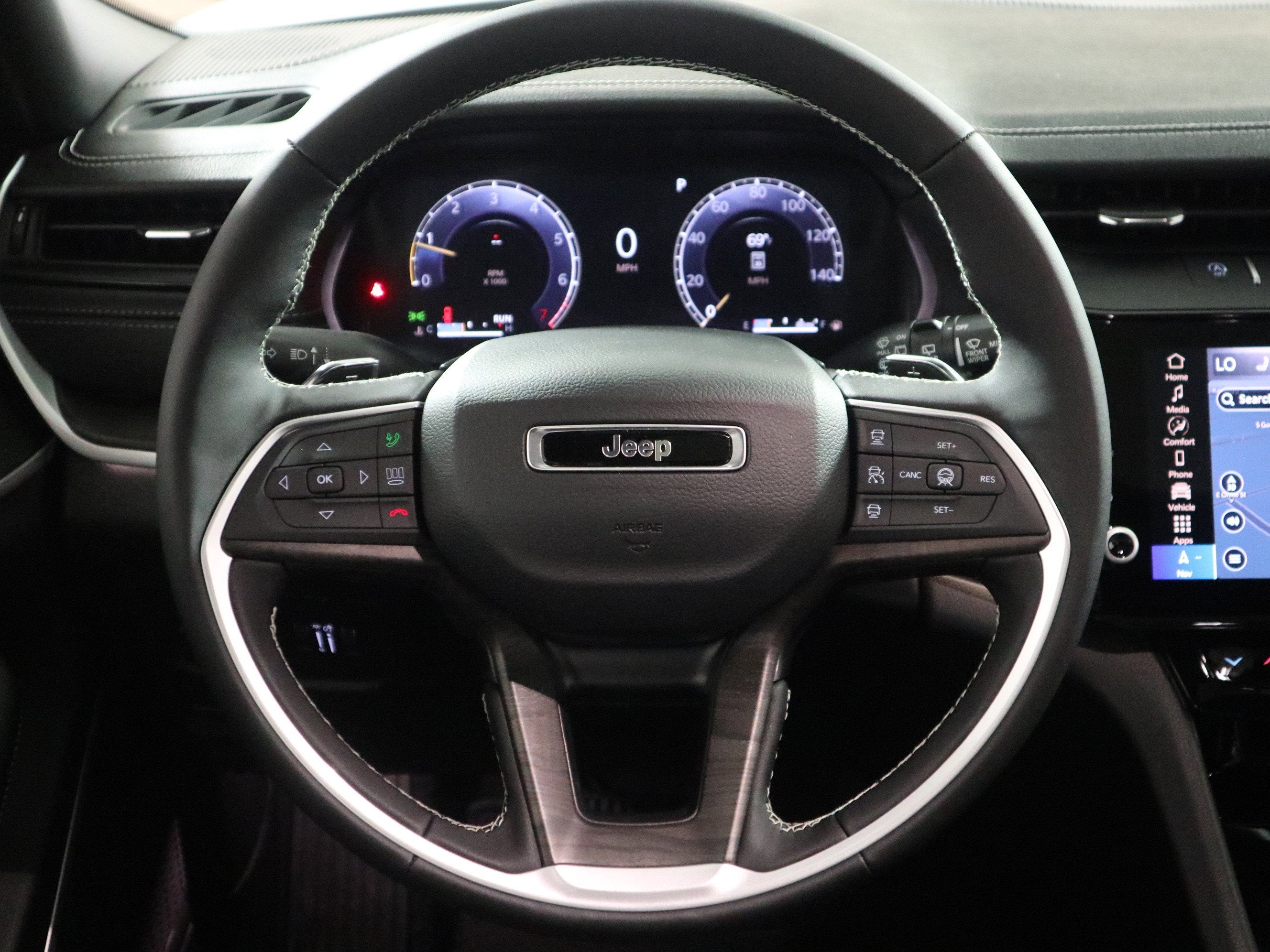 2026 Jeep Grand Cherokee L Limited 4x4