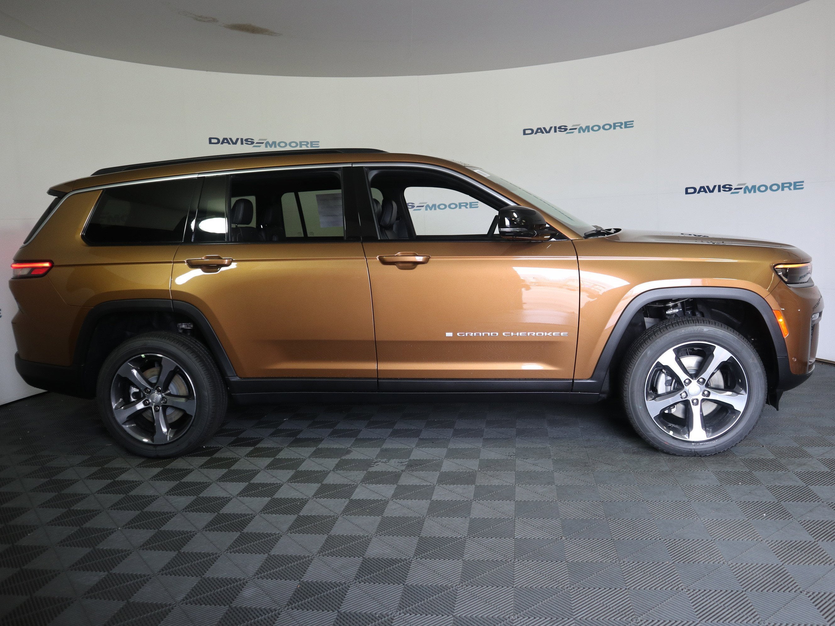 2026 Jeep Grand Cherokee L Limited 4x4