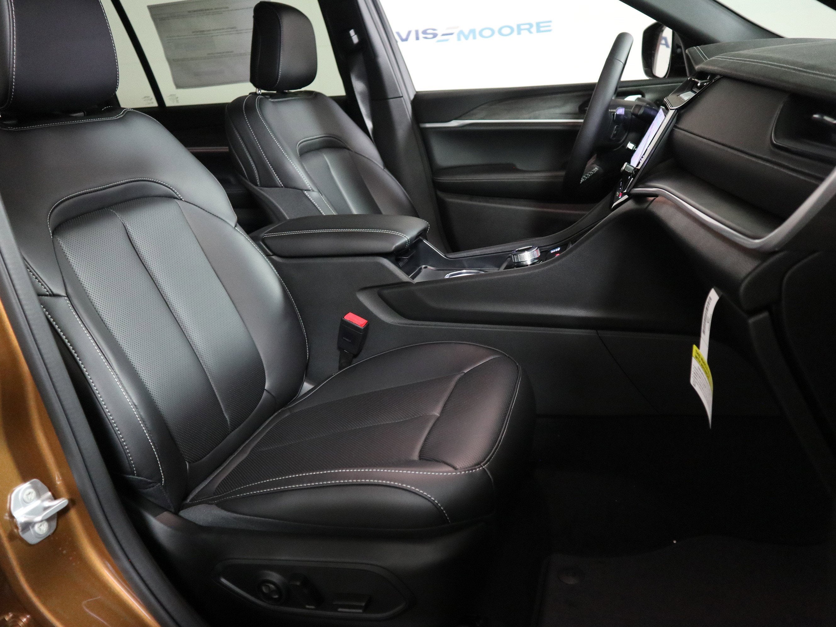 2026 Jeep Grand Cherokee L Limited 4x4
