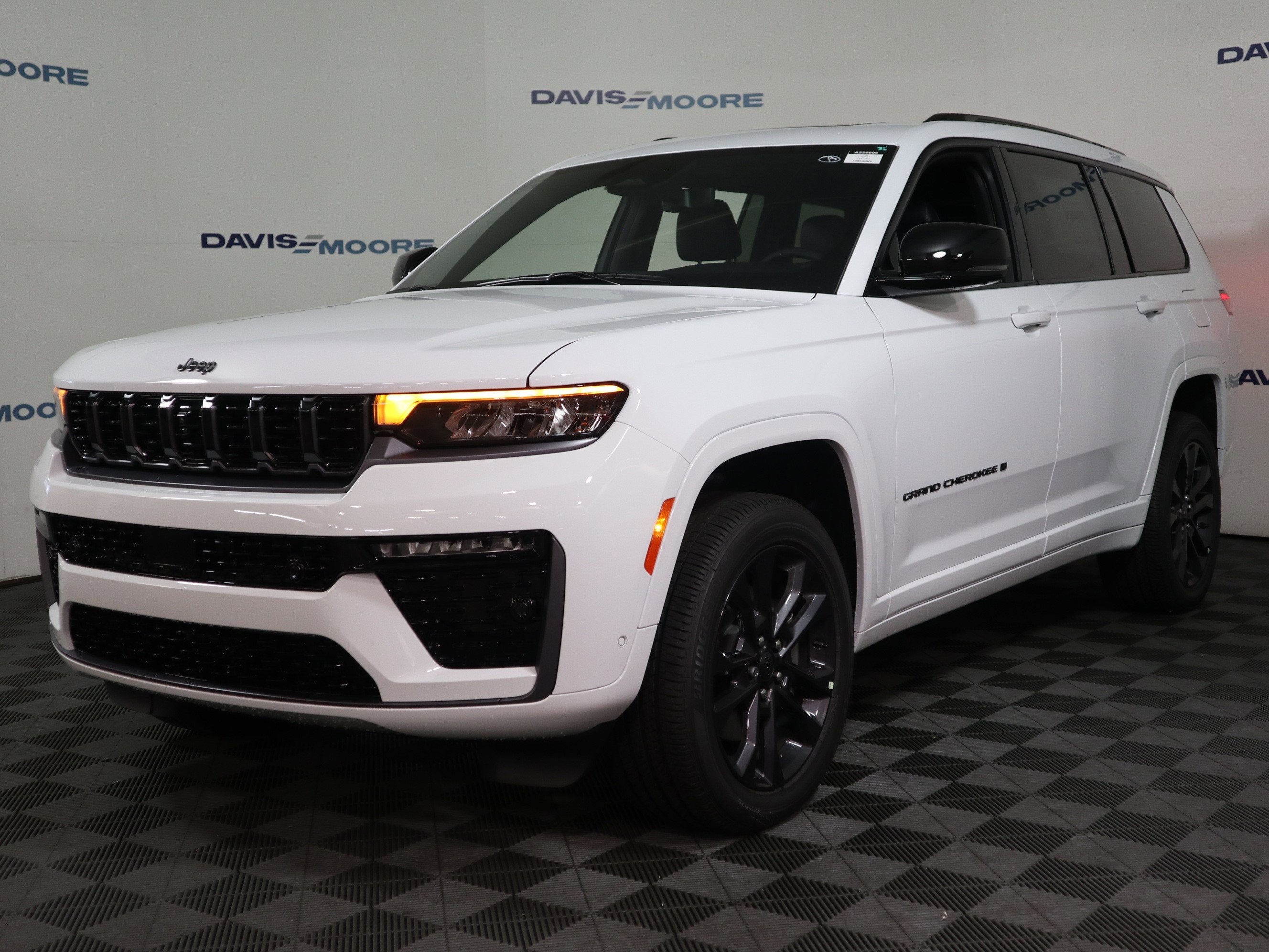 2026 Jeep Grand Cherokee L Limited Reserve 4x4