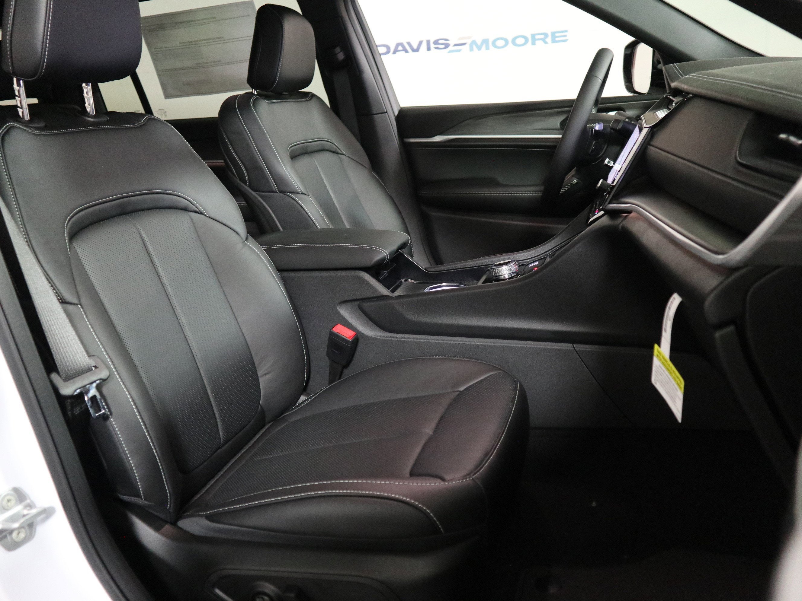 2026 Jeep Grand Cherokee L Limited Reserve 4x4