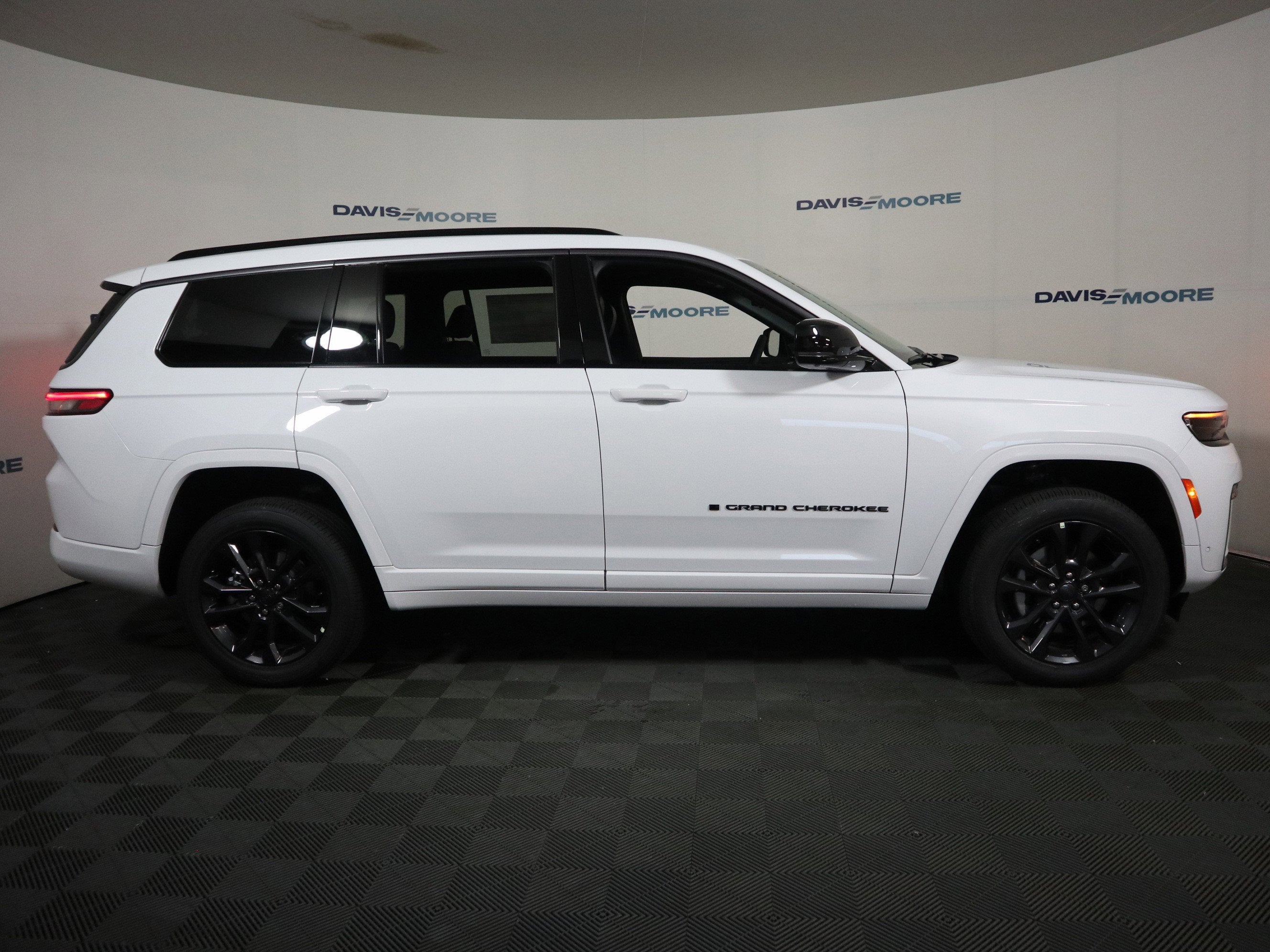 2026 Jeep Grand Cherokee L Limited Reserve 4x4