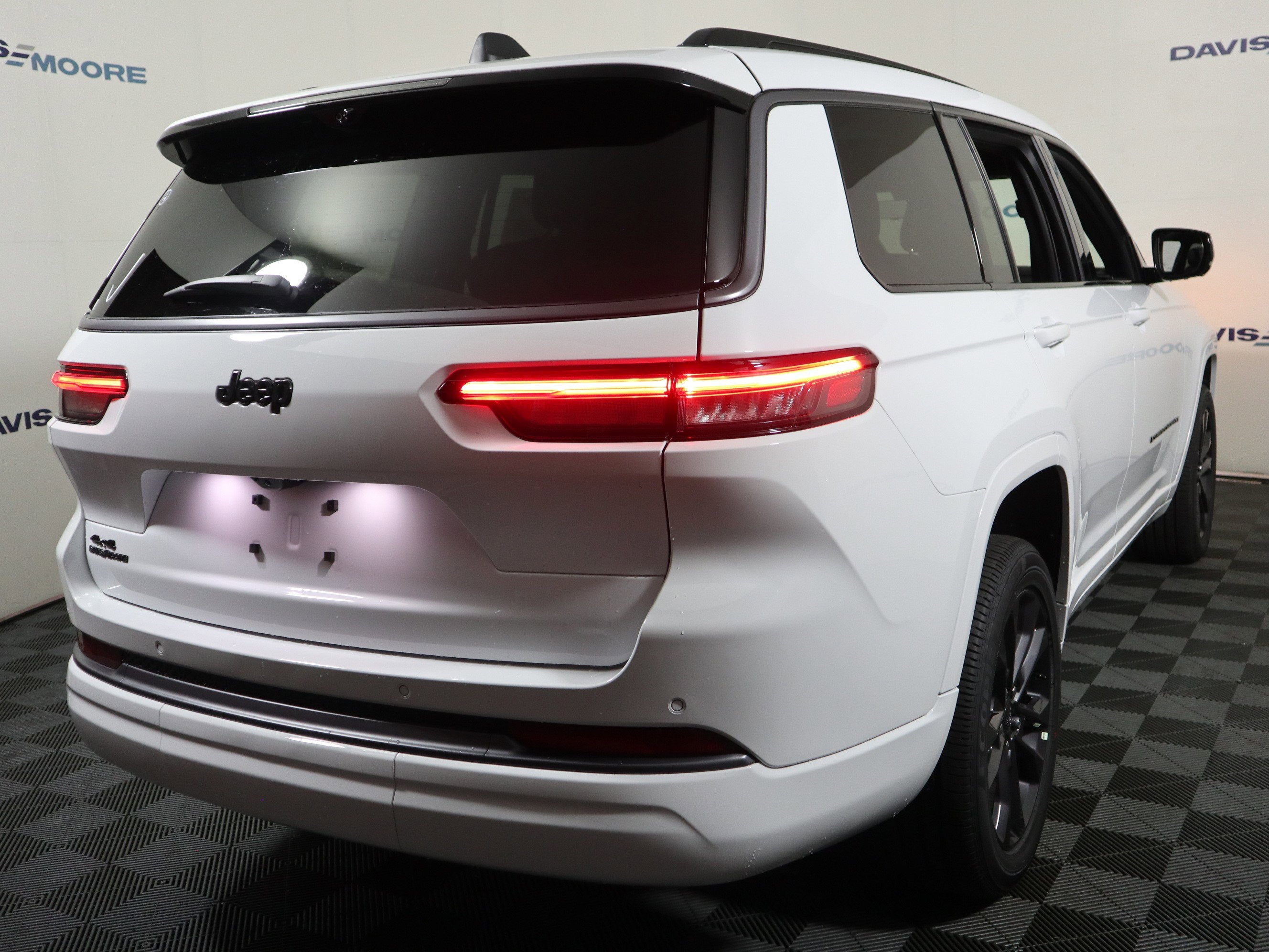 2026 Jeep Grand Cherokee L Limited Reserve 4x4