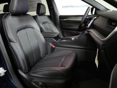 2027 Jeep Grand Cherokee L Limited Reserve 4x4