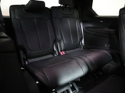 2027 Jeep Grand Cherokee L Limited Reserve 4x4