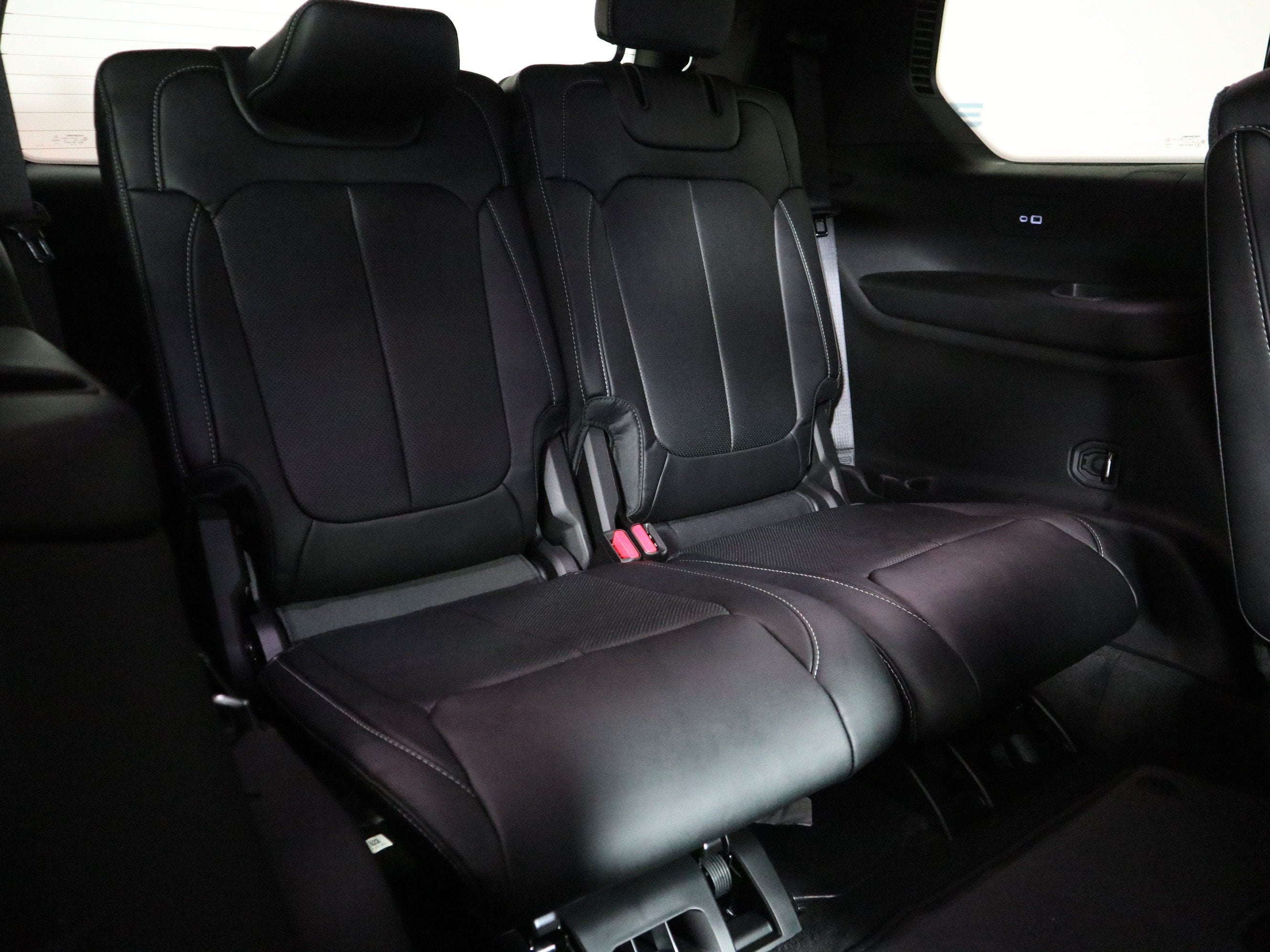 2027 Jeep Grand Cherokee L Limited Reserve 4x4