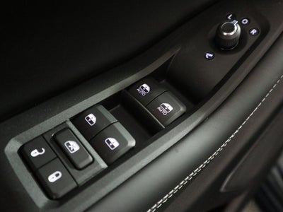2027 Jeep Grand Cherokee L Limited Reserve 4x4