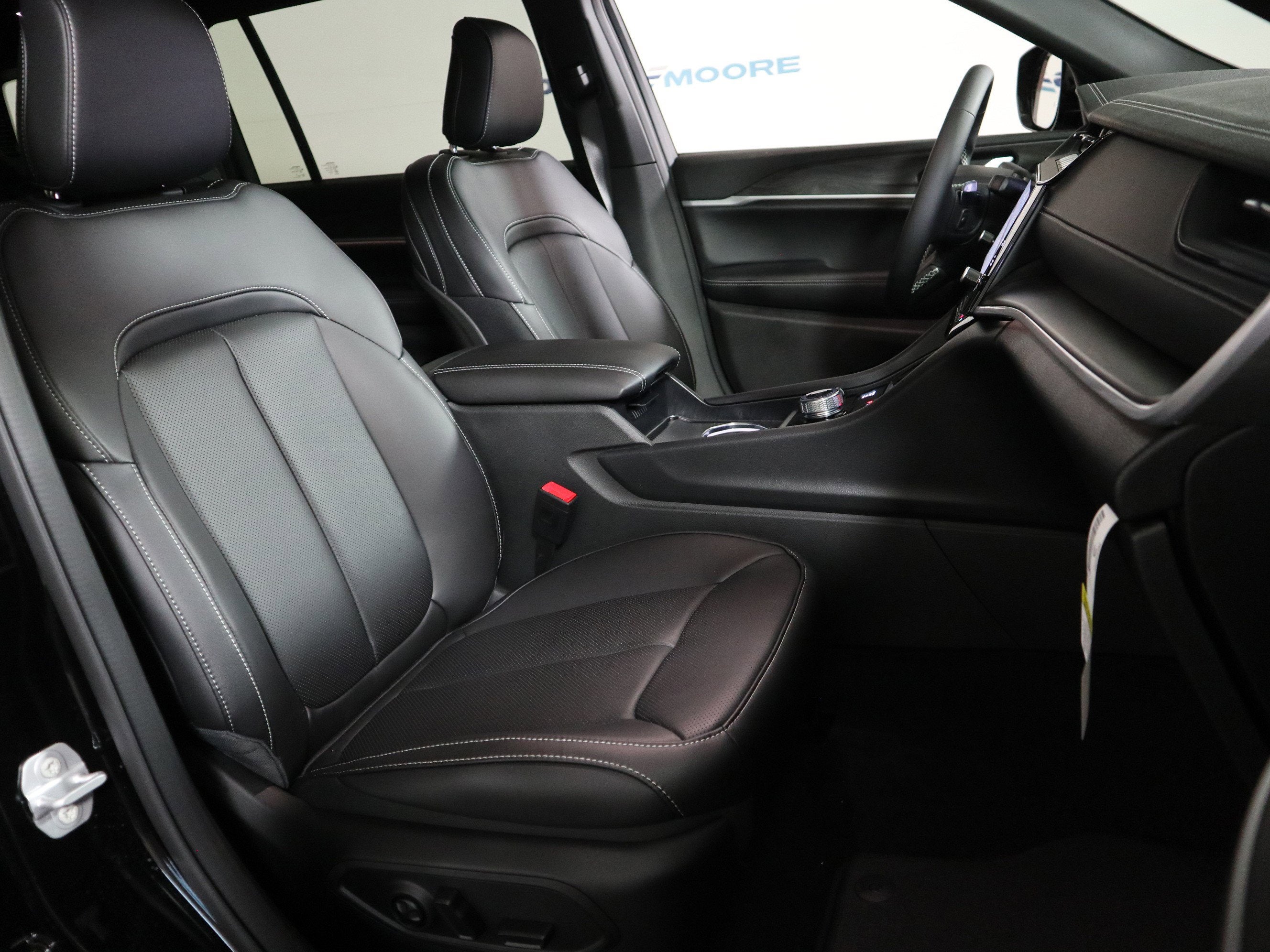 2026 Jeep Grand Cherokee L Limited 4x4