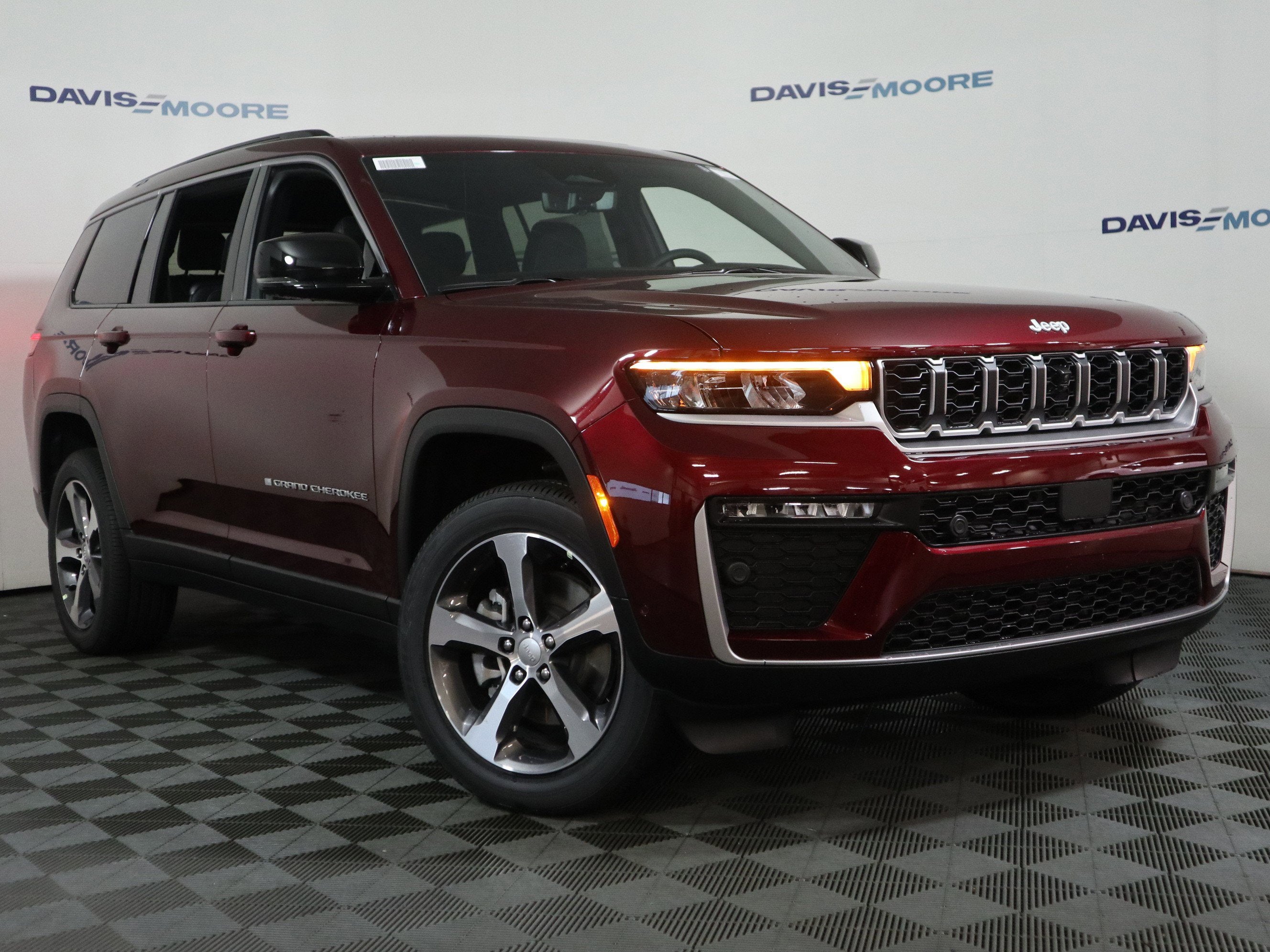 2026 Jeep Grand Cherokee L Limited 4x4