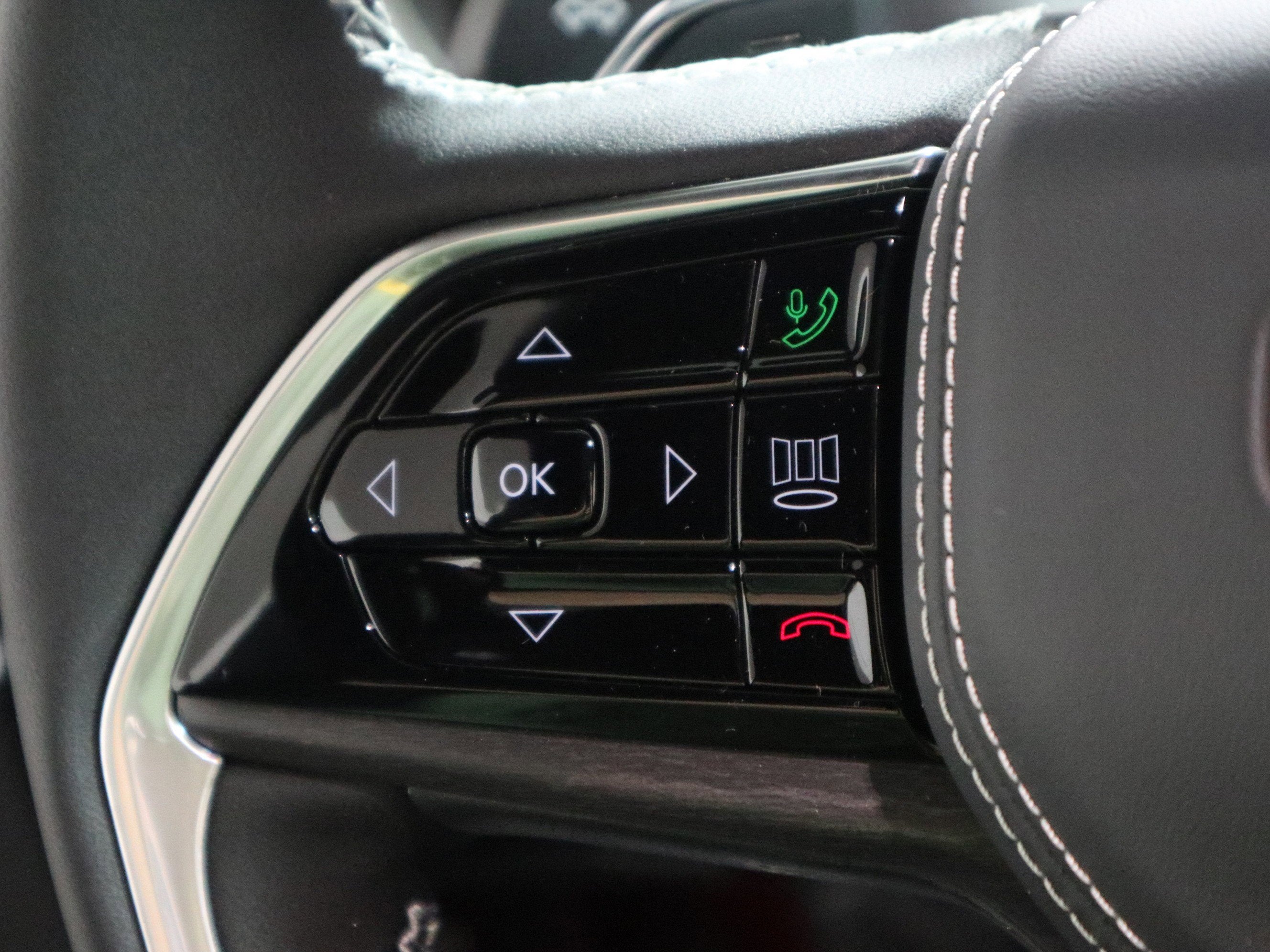 2025 Jeep Grand Cherokee L Overland 4x4