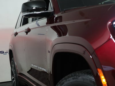 2025 Jeep Grand Cherokee L Overland 4x4