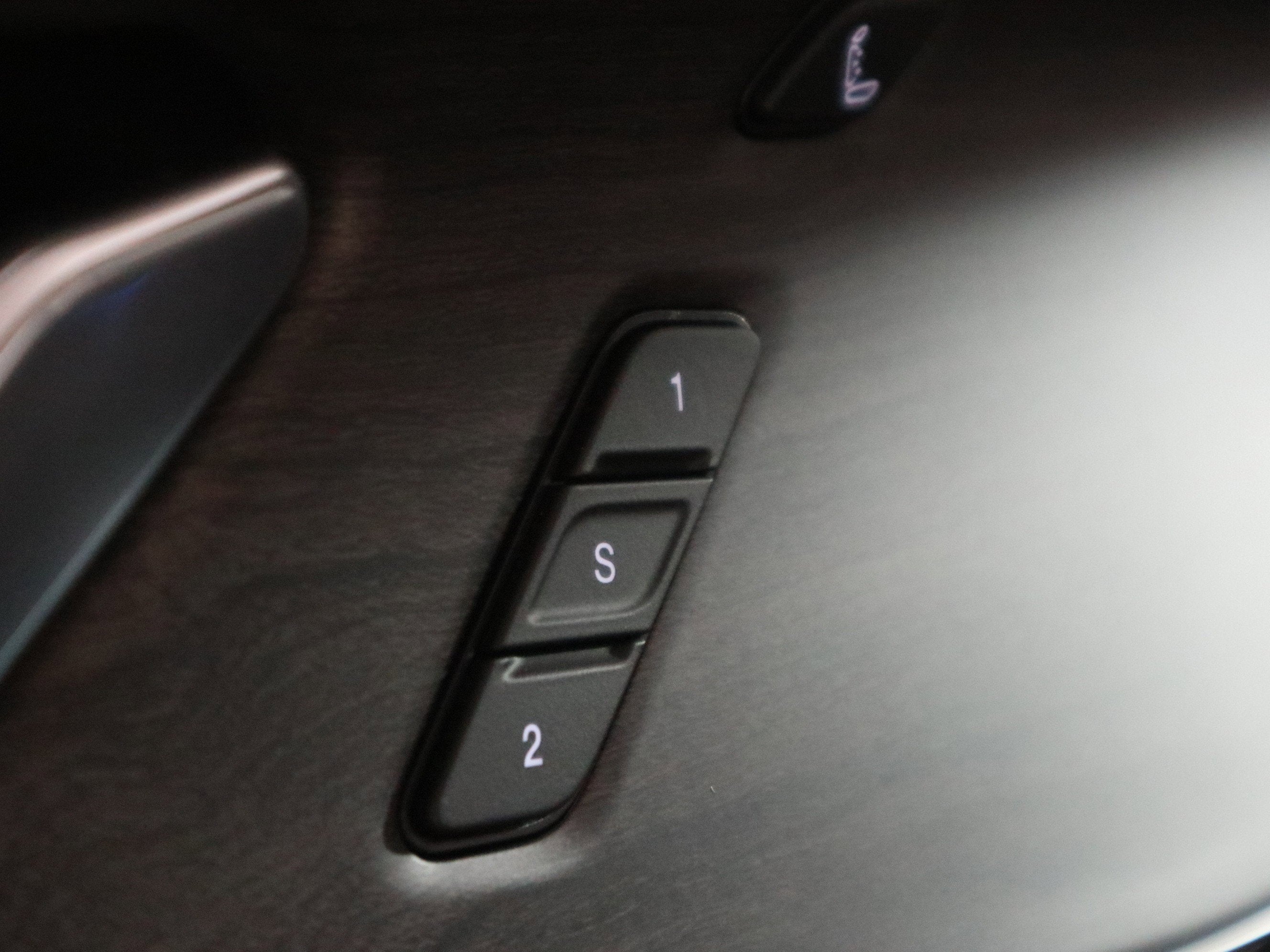 2025 Jeep Grand Cherokee L Overland 4x4