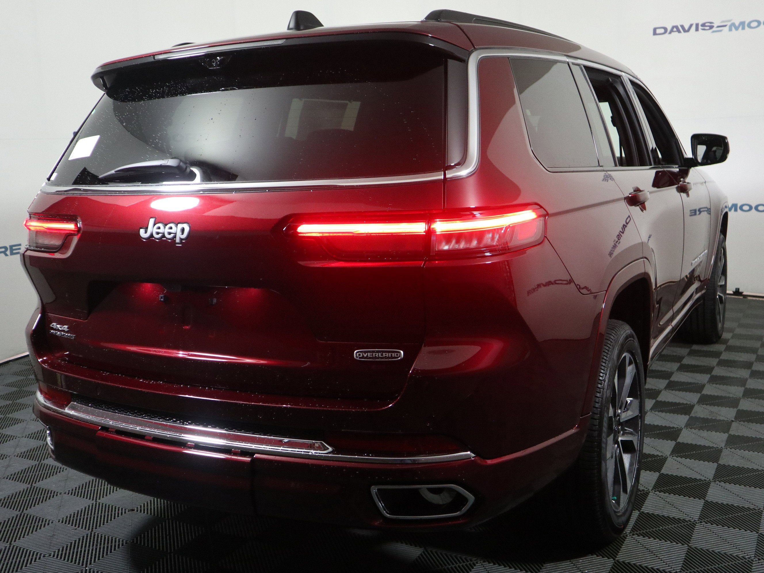 2025 Jeep Grand Cherokee L Overland 4x4