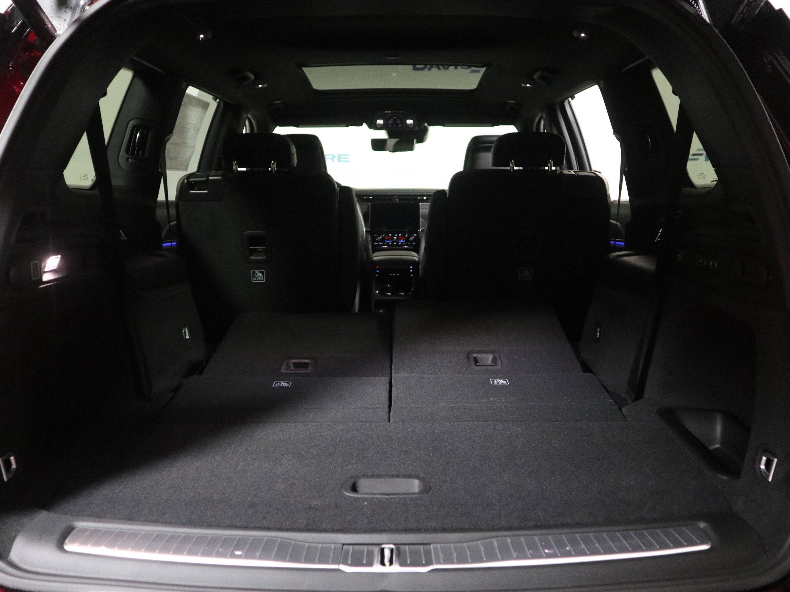 2025 Jeep Grand Cherokee L Overland 4x4