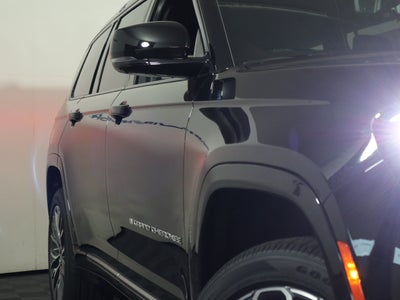 2026 Jeep Grand Cherokee L Summit 4x4