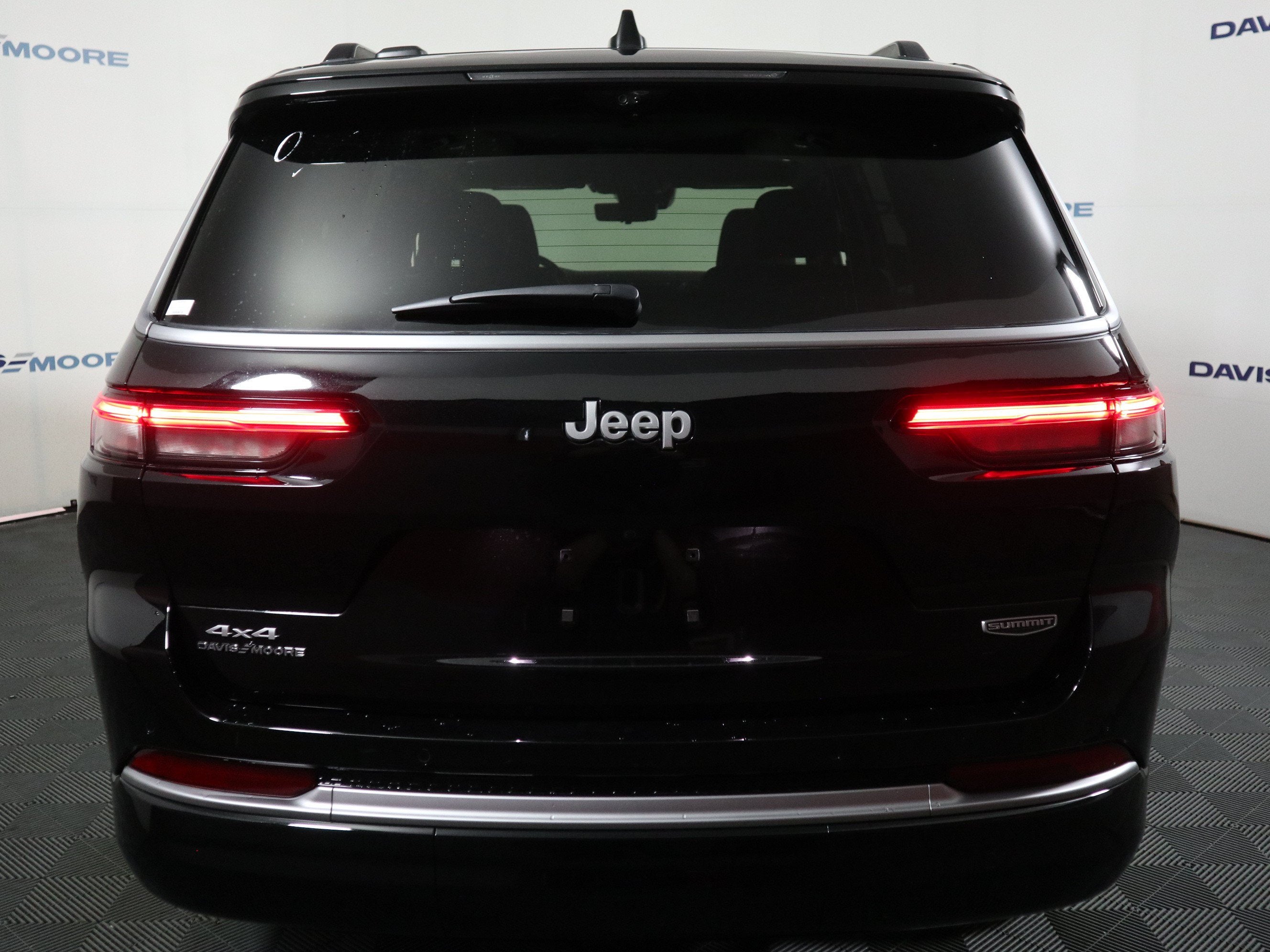 2026 Jeep Grand Cherokee L Summit 4x4