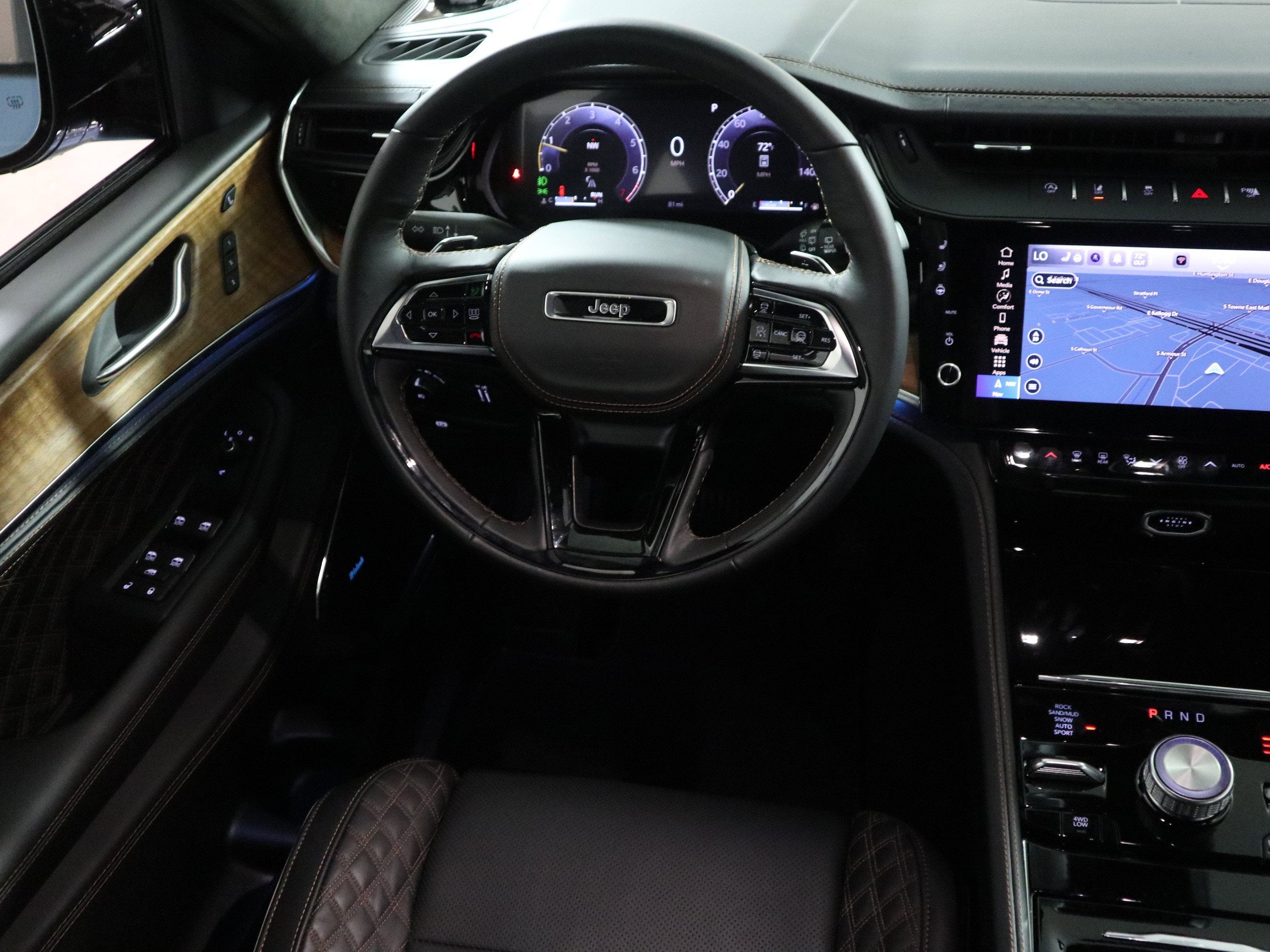 2026 Jeep Grand Cherokee L Summit 4x4